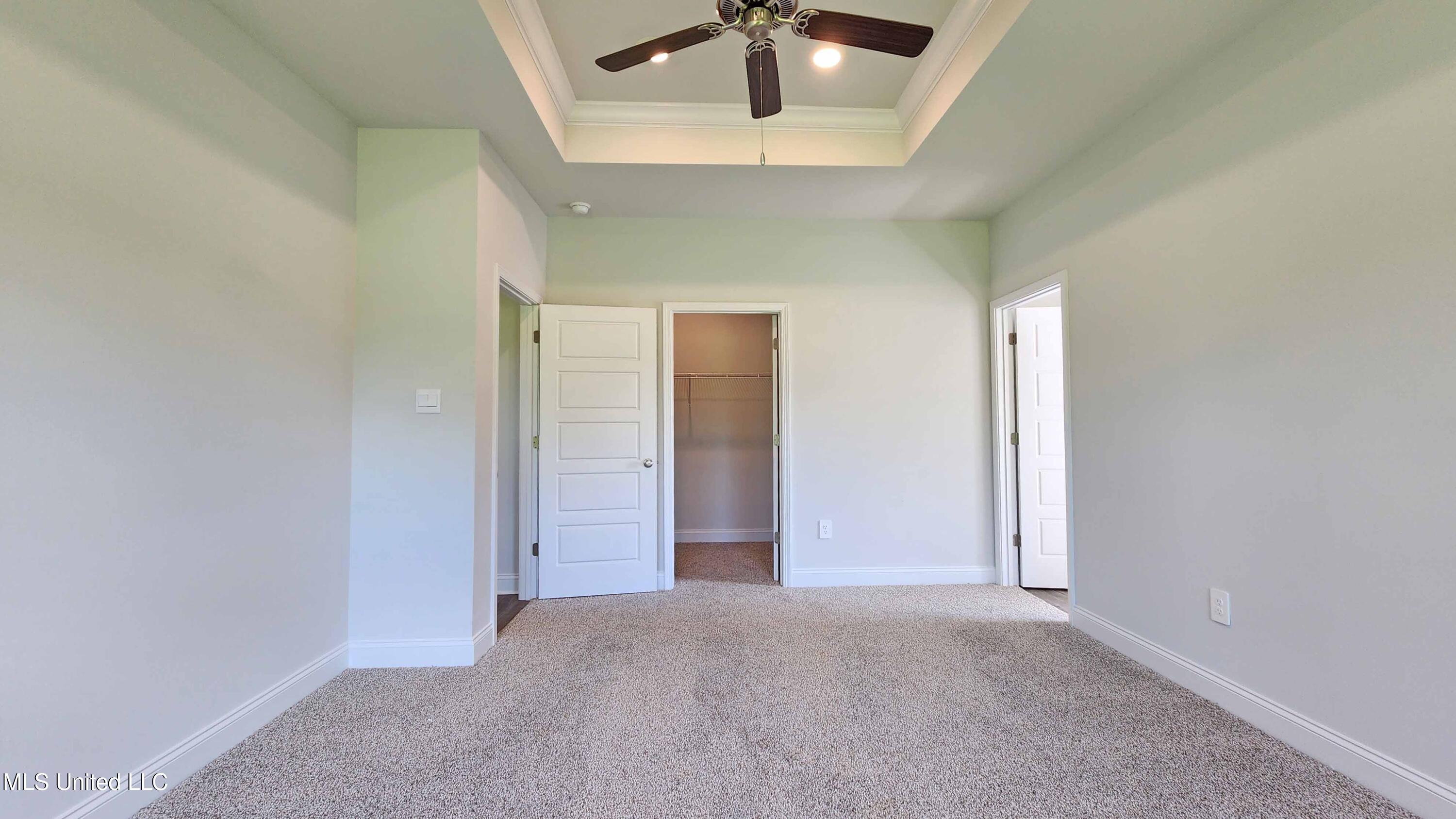 117 Horseshoe Boulevard