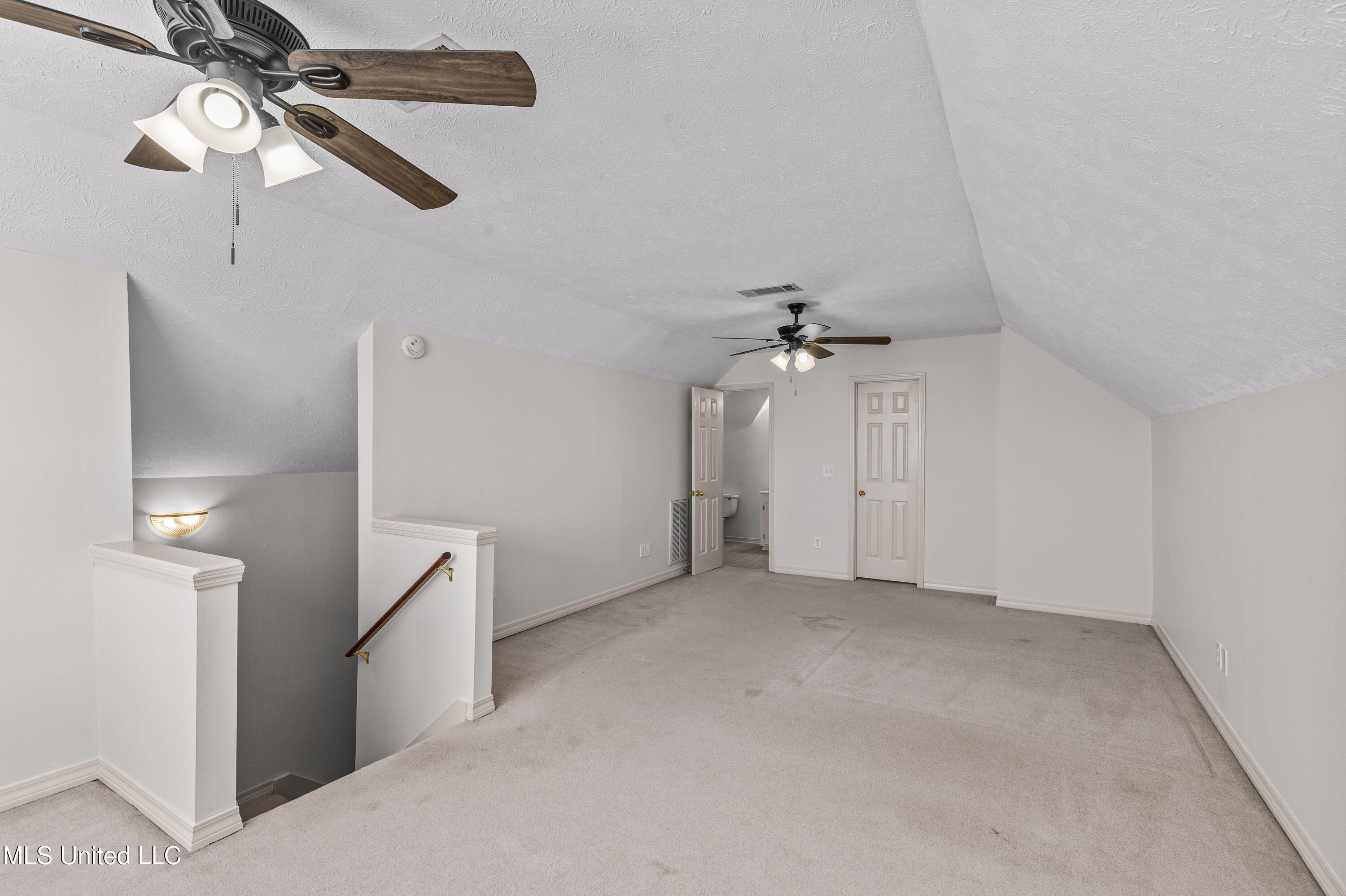 556 Countryside Place