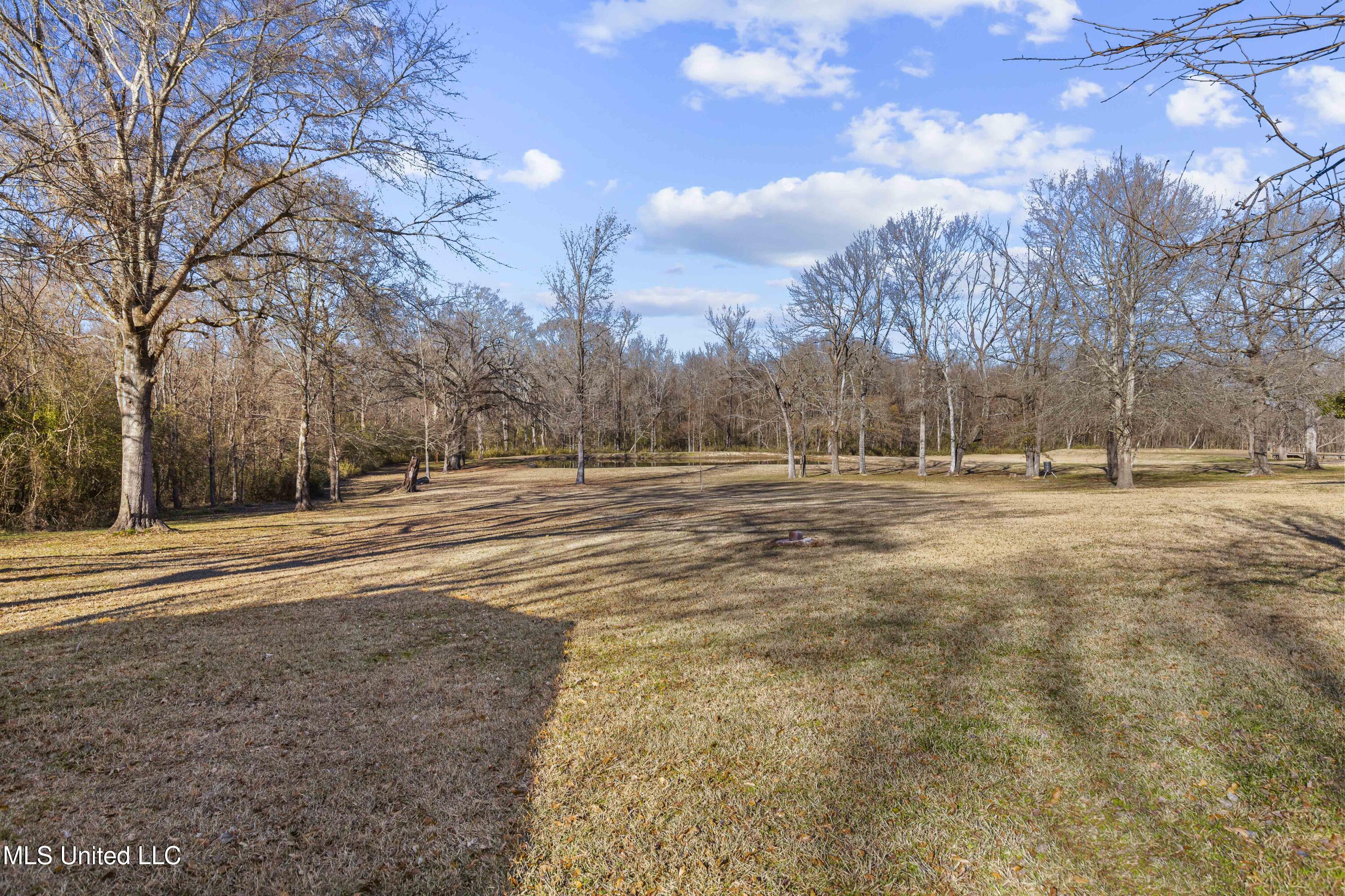 556 Countryside Place