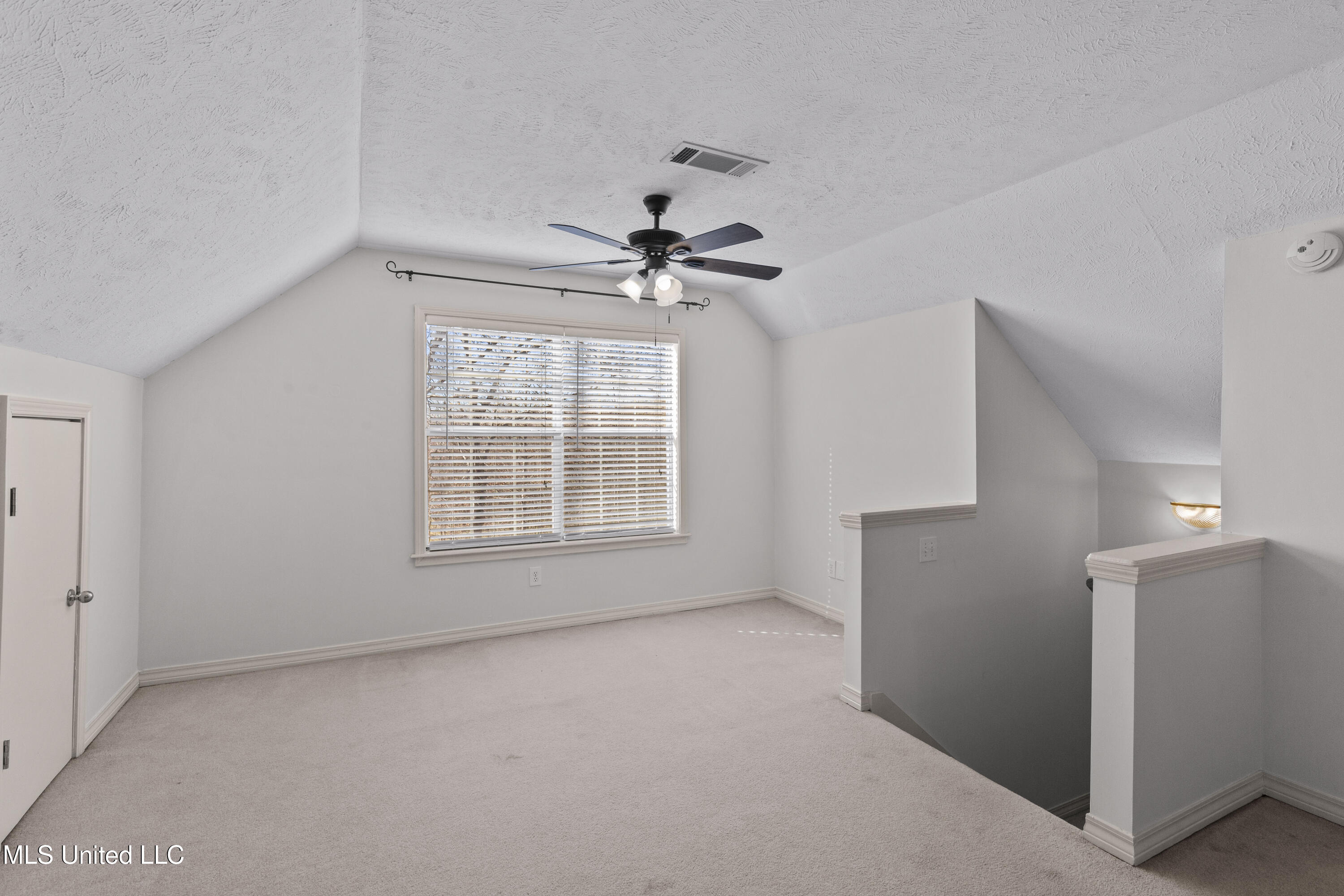 556 Countryside Place