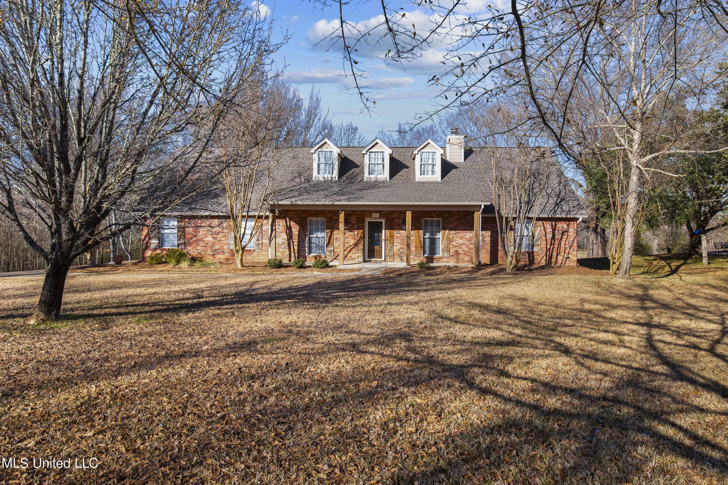 556 Countryside Place