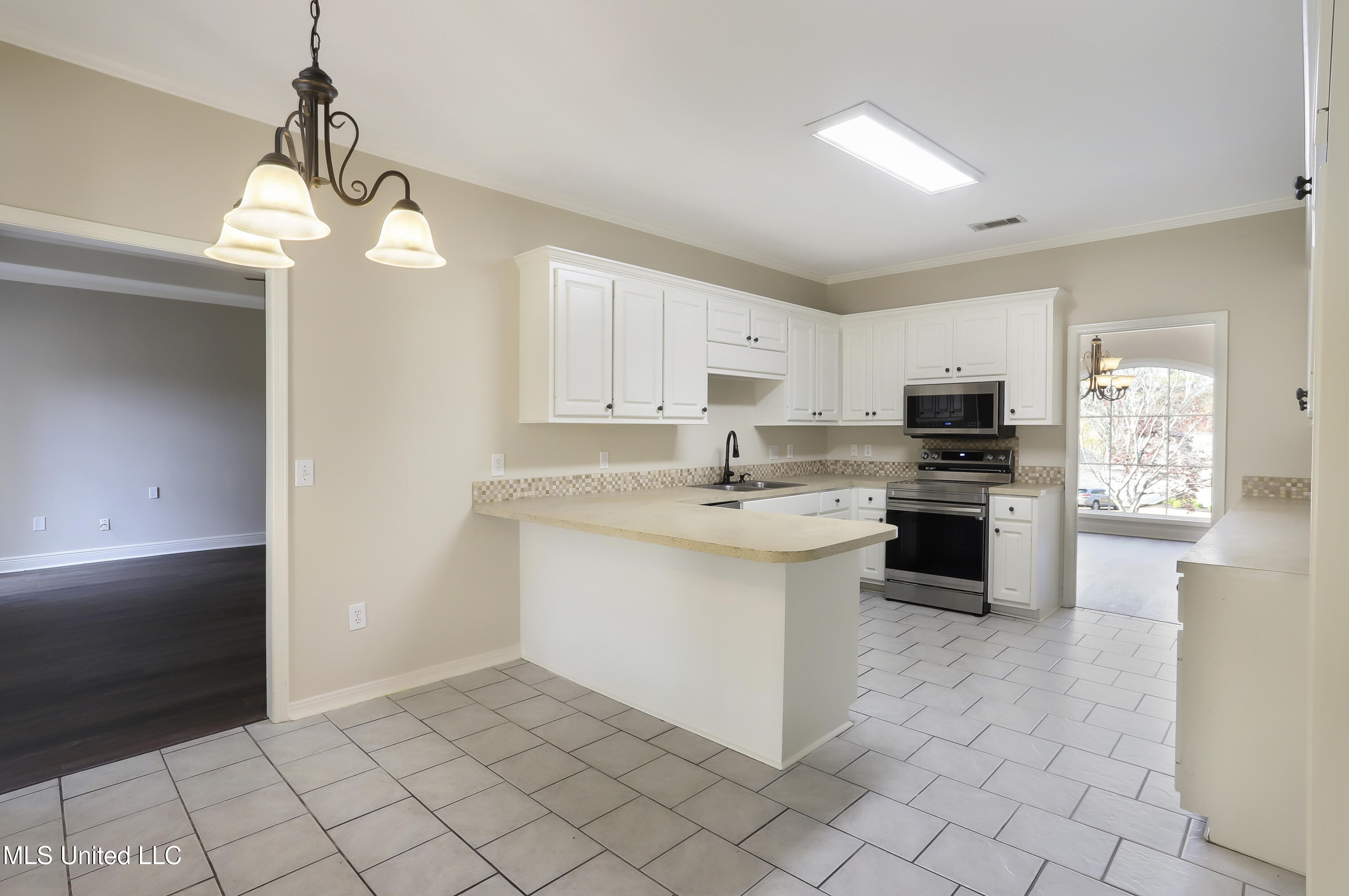 323 Cypress Creek Road