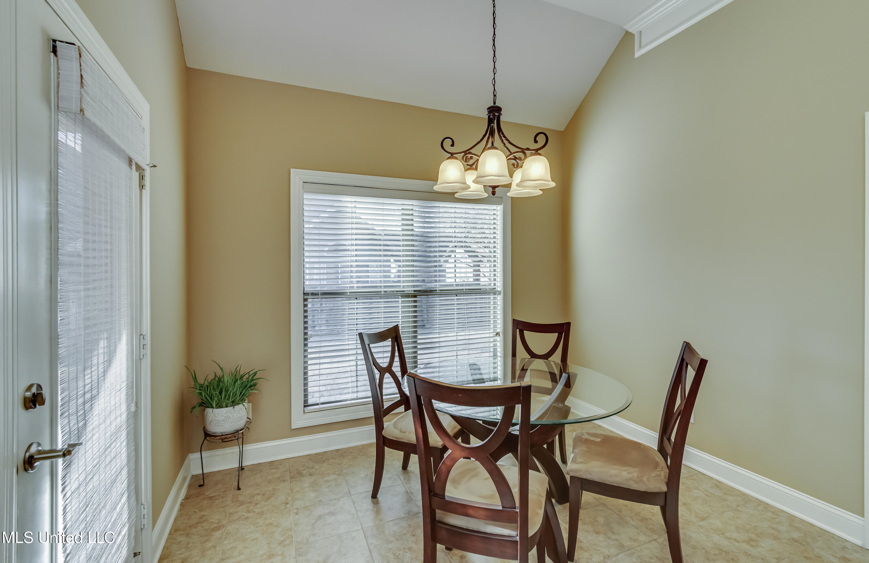 171 Tradition Parkway