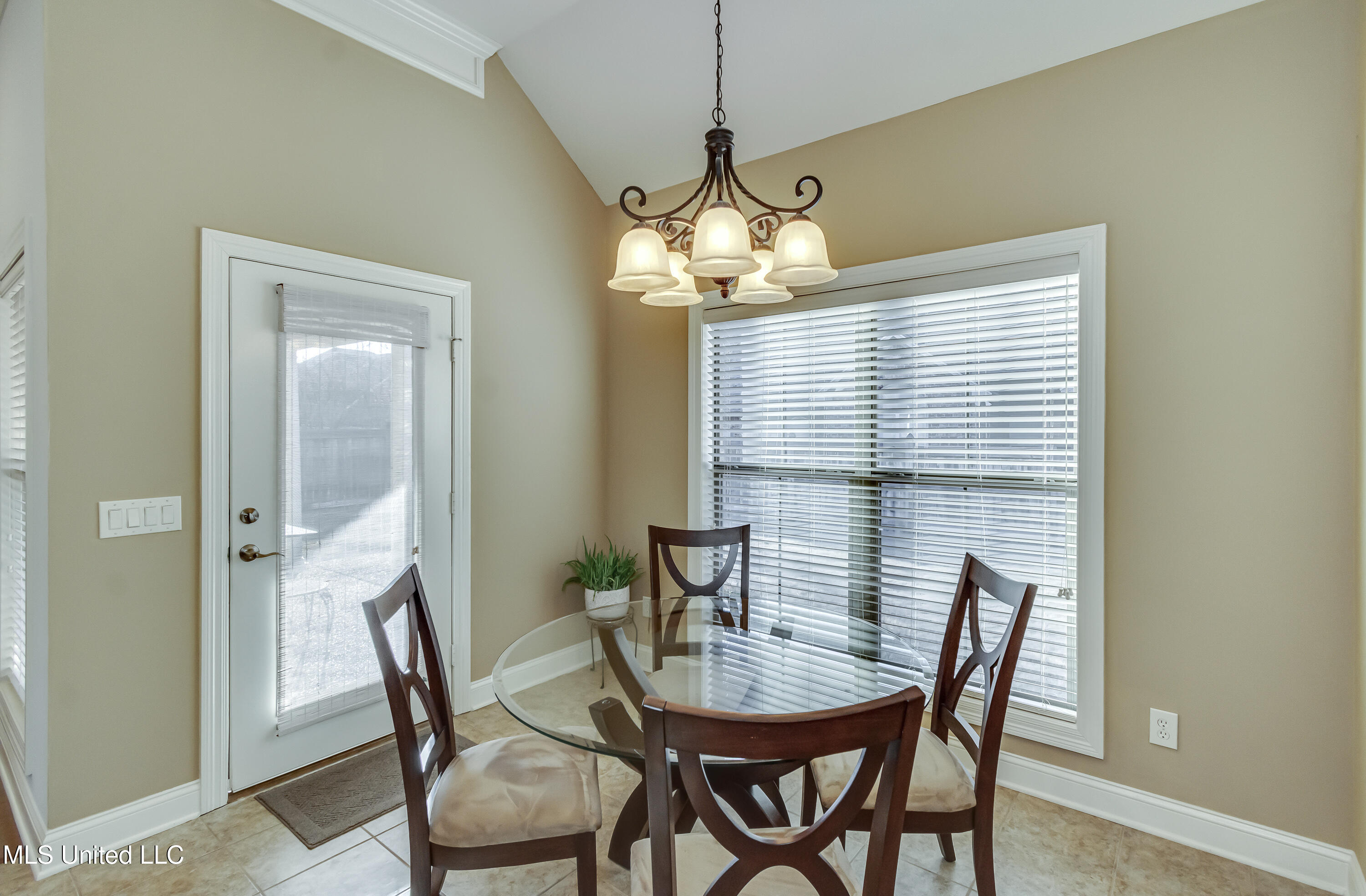 171 Tradition Parkway