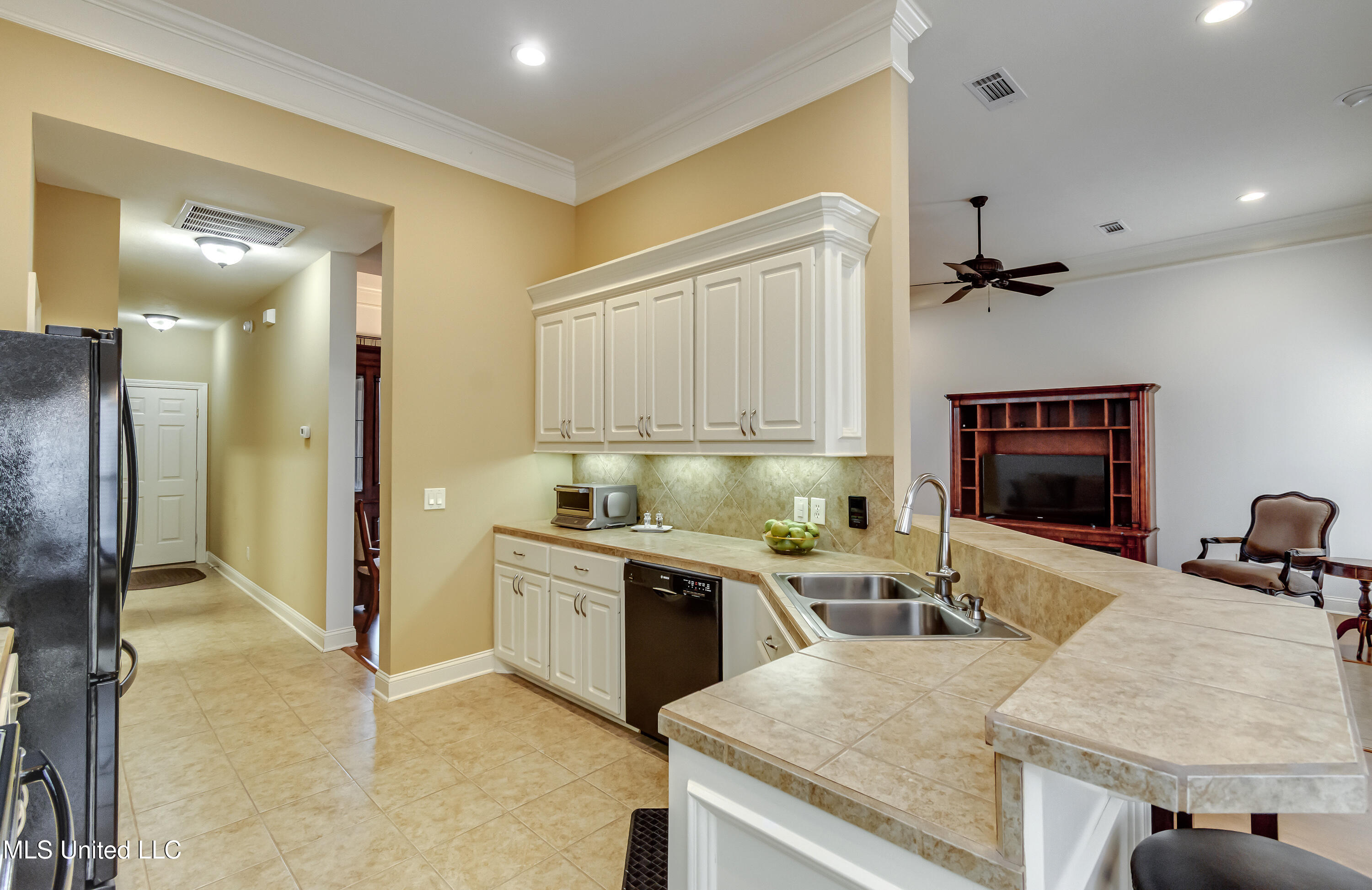 171 Tradition Parkway