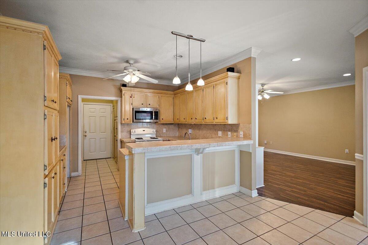 152 Pavilion Drive