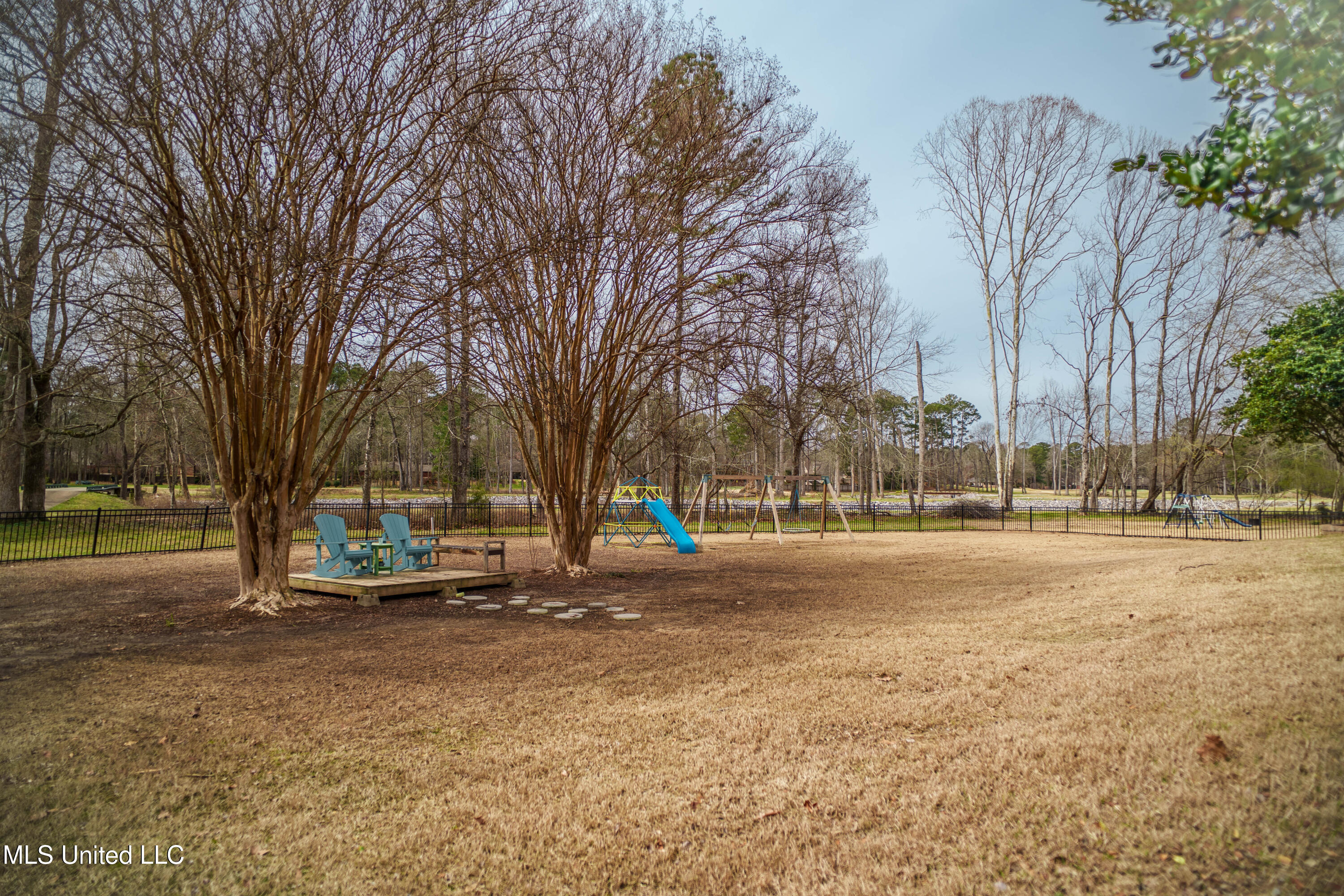 183 Woodlands Green Drive