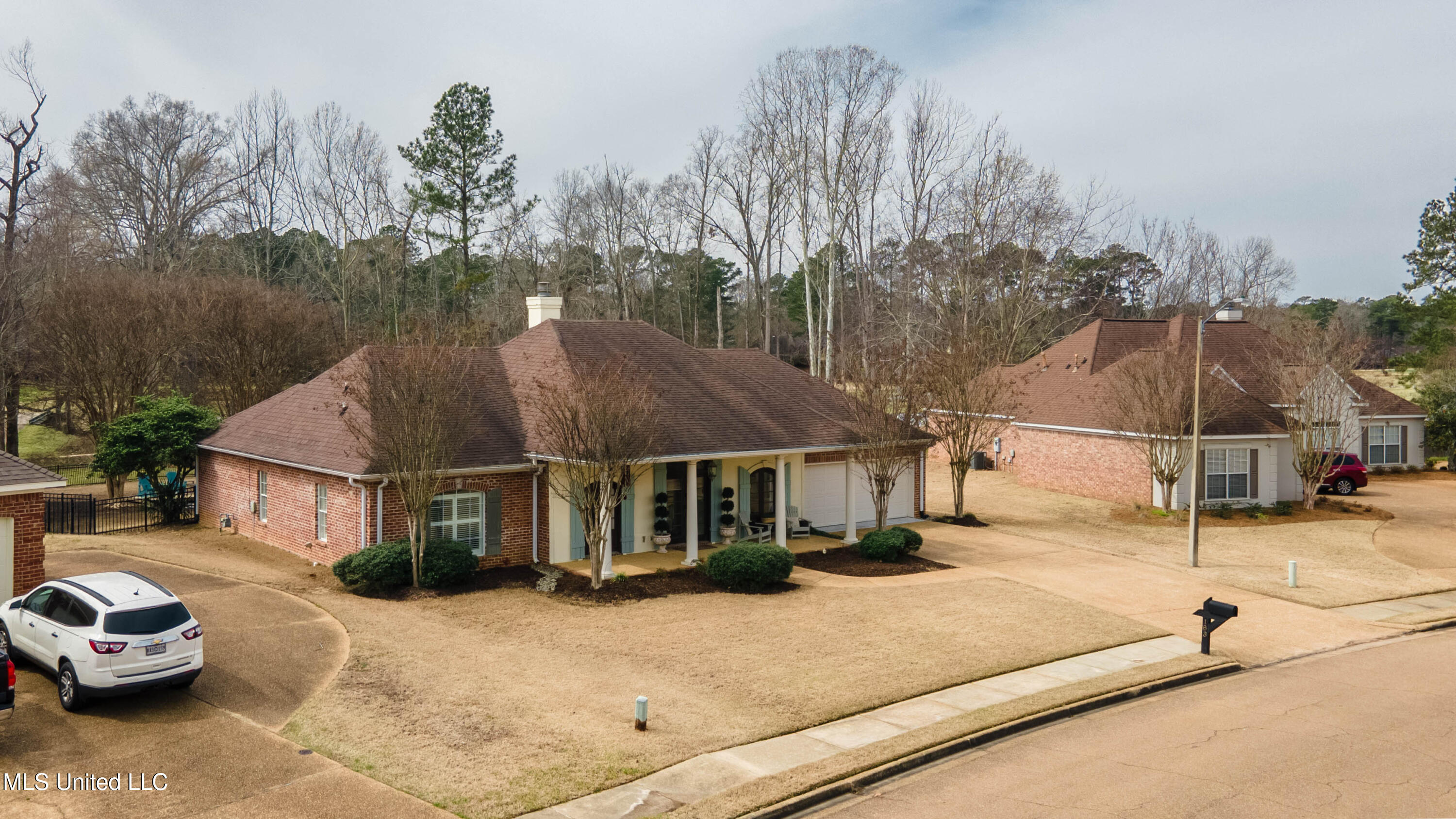 183 Woodlands Green Drive