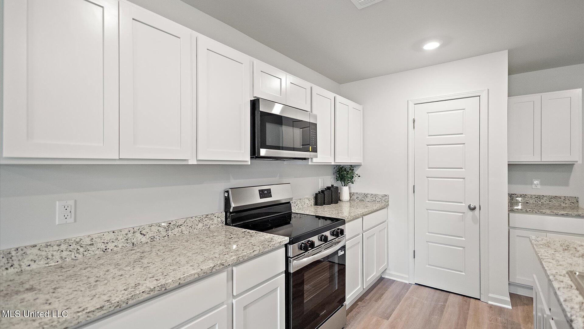 212 Raulston Drive