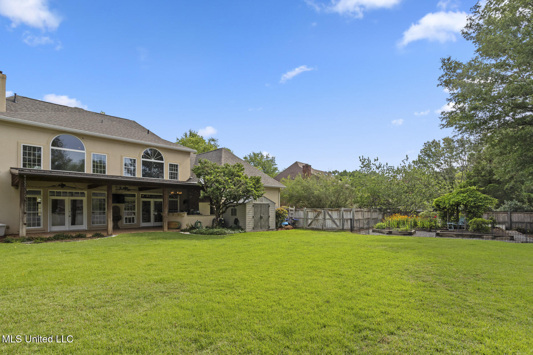 205 Bellewether
