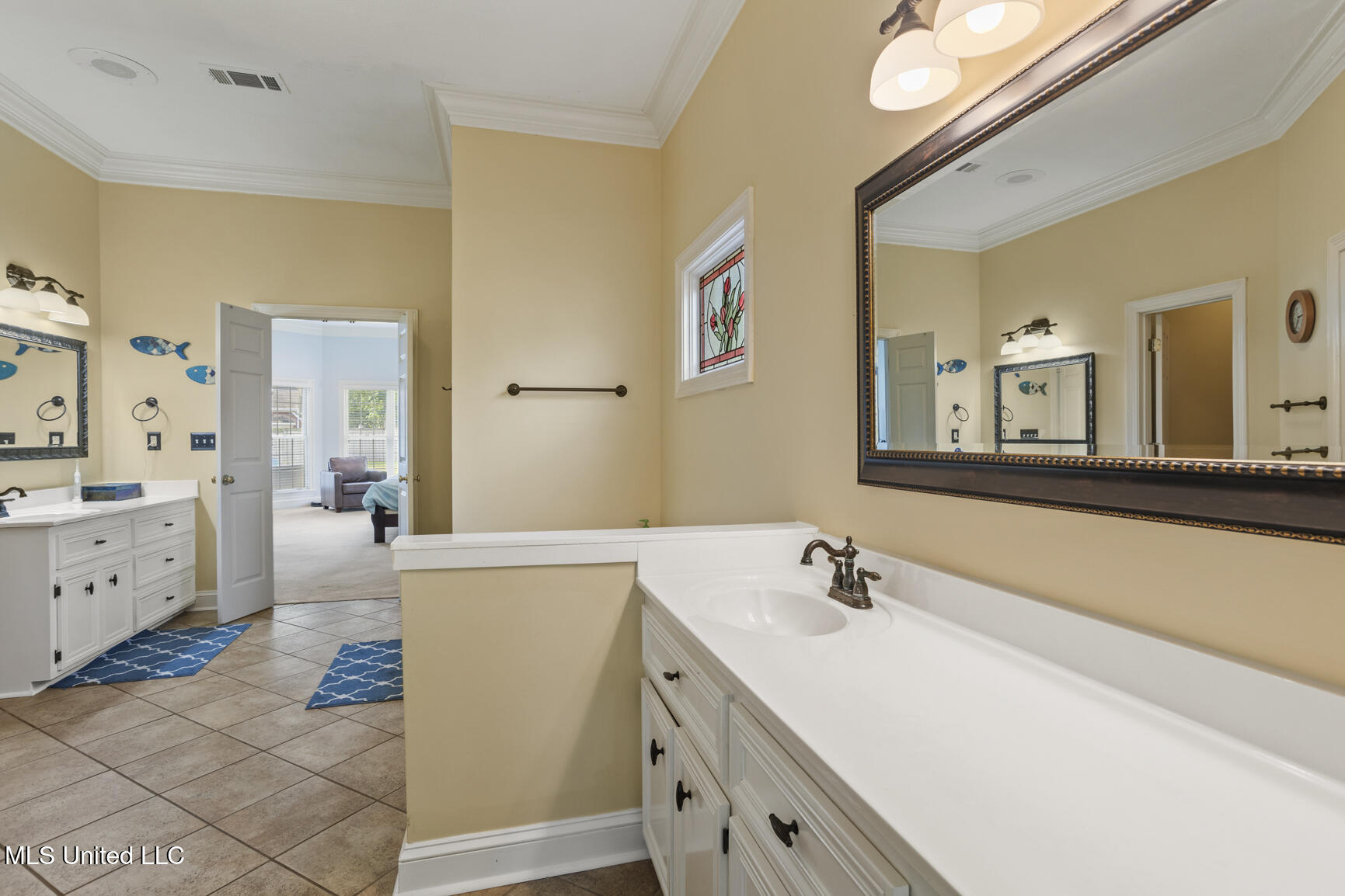 205 Bellewether