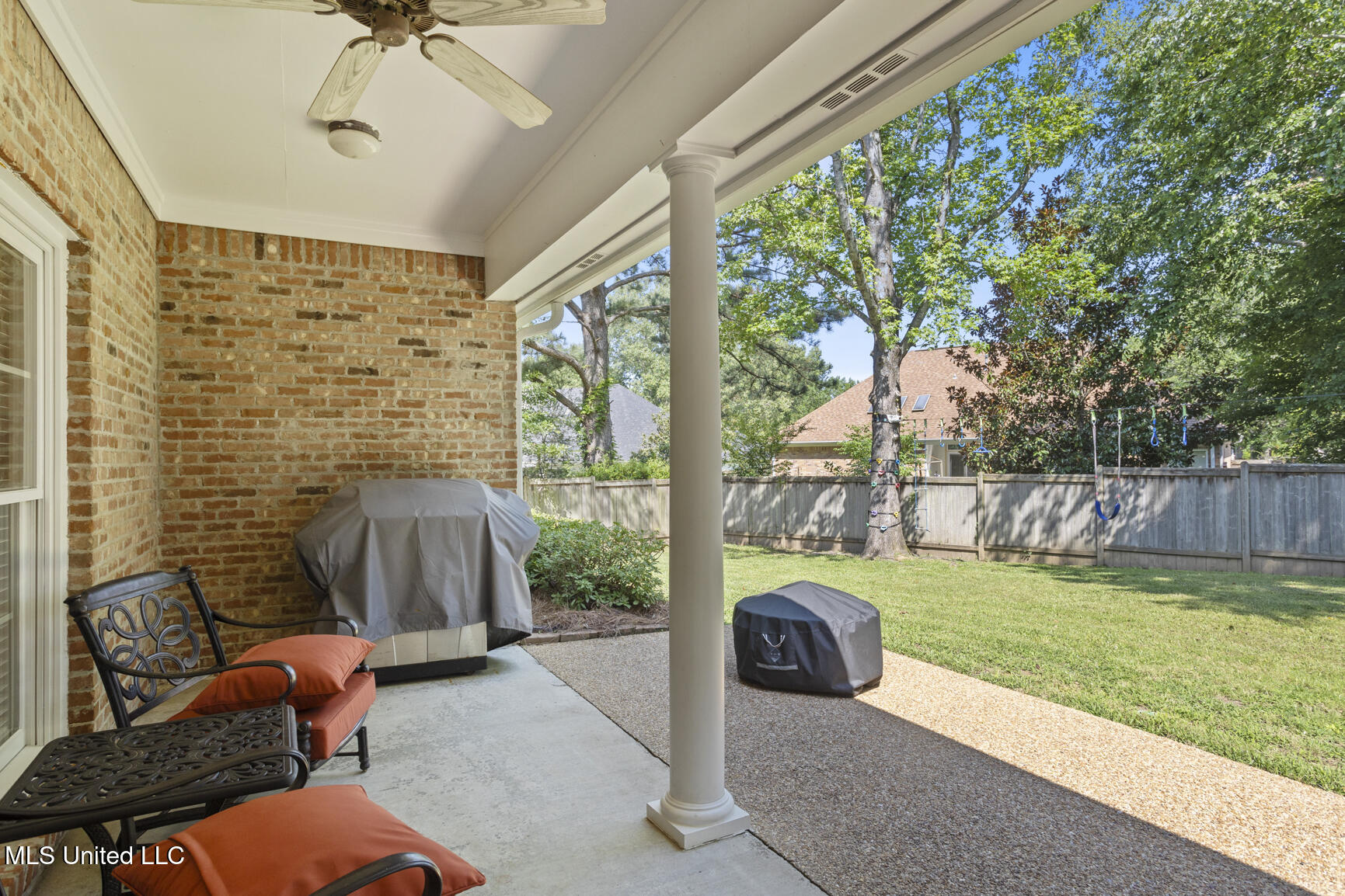 307 Hunters Crest