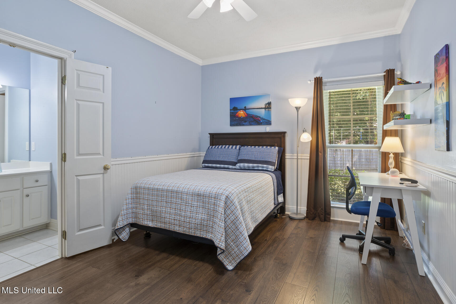 307 Hunters Crest