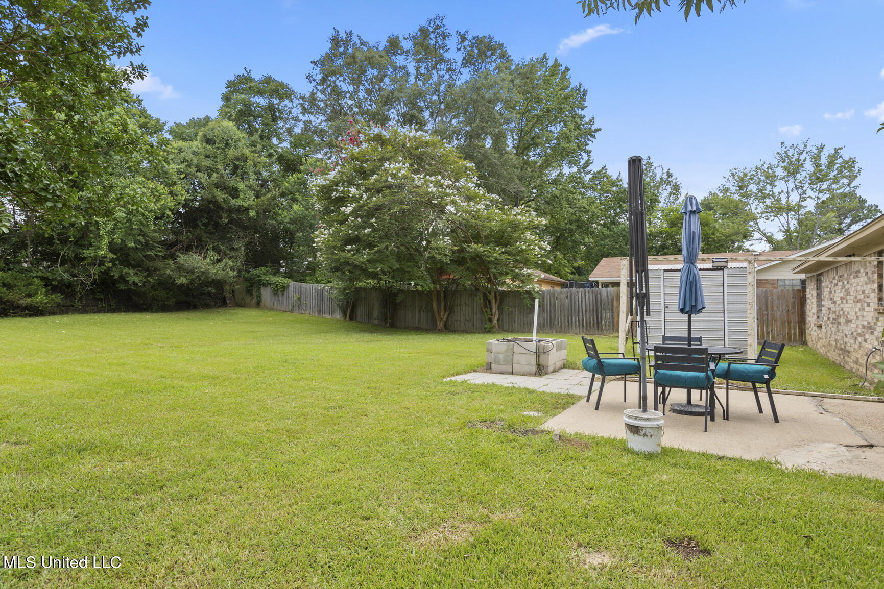 546 Hunters Creek Circle
