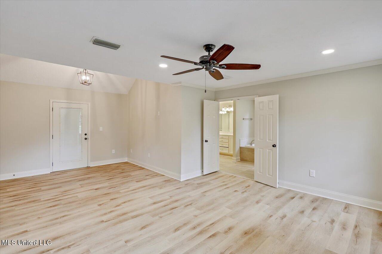 111 Meadowview Drive