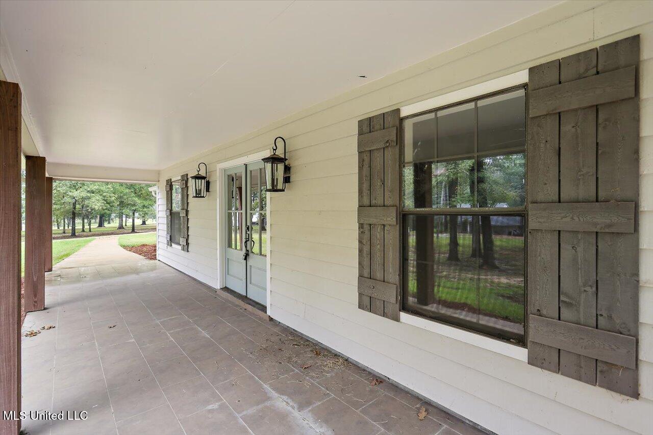 111 Meadowview Drive