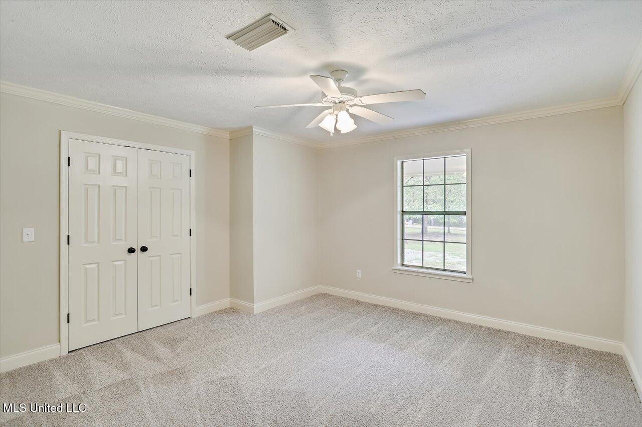 111 Meadowview Drive