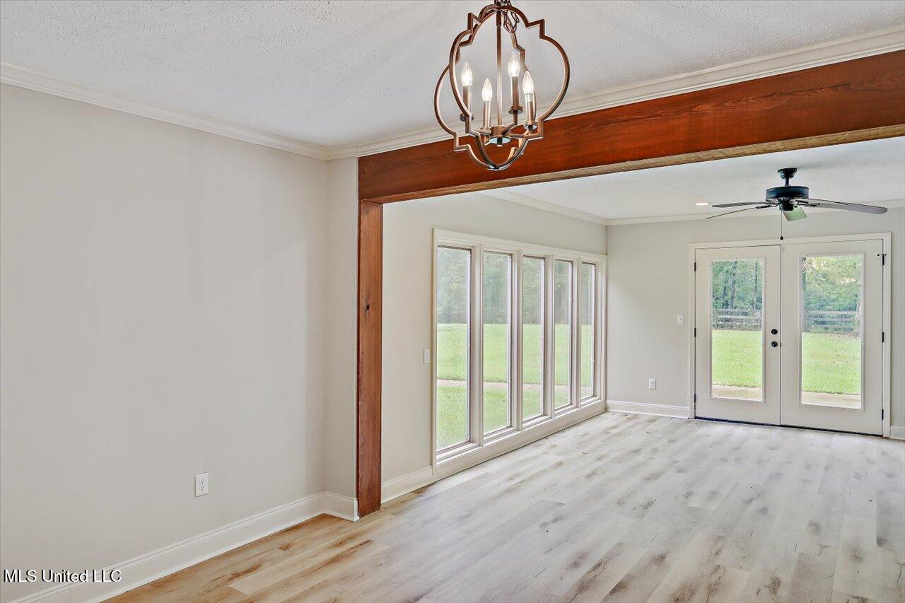 111 Meadowview Drive