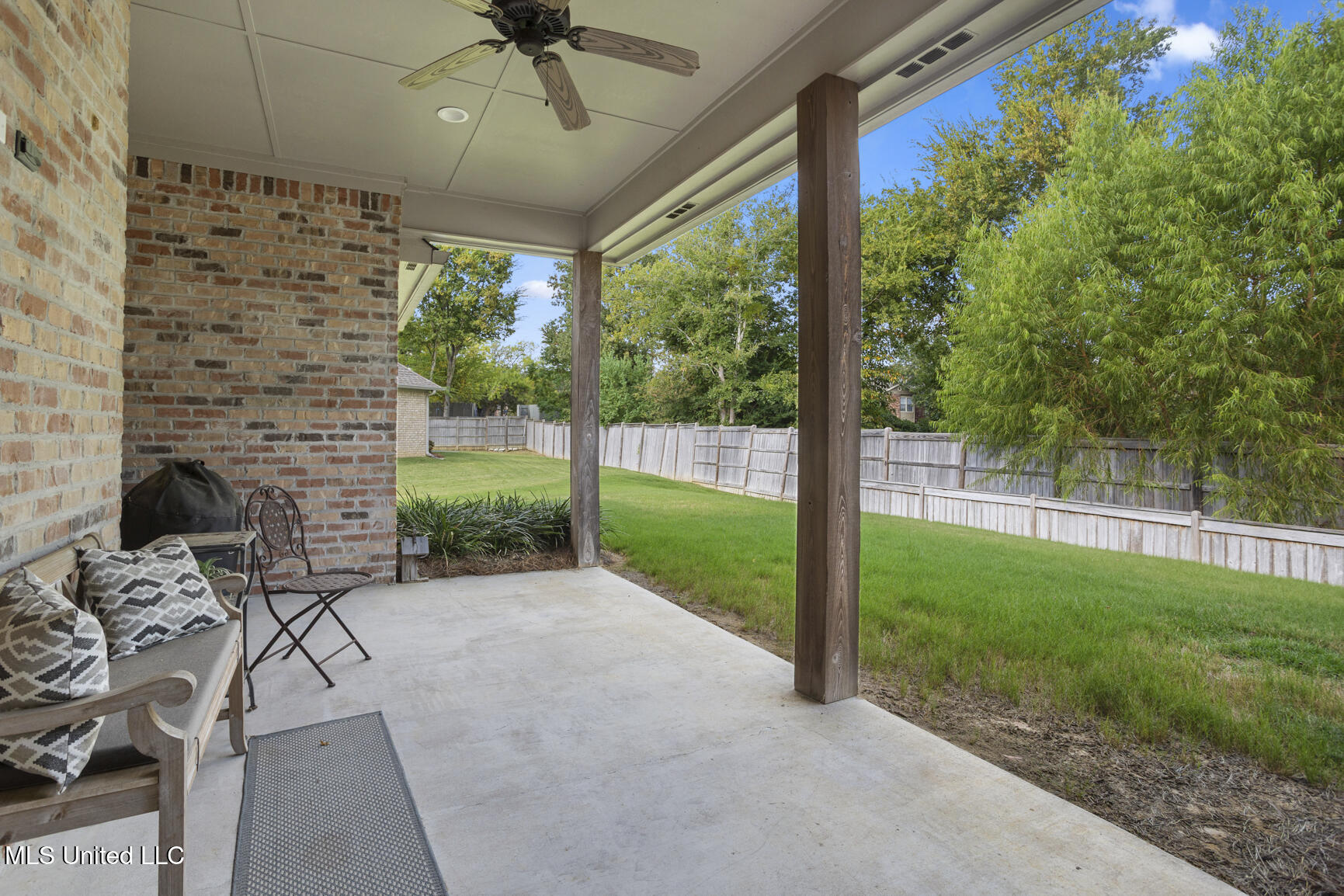 46 Enclave Circle