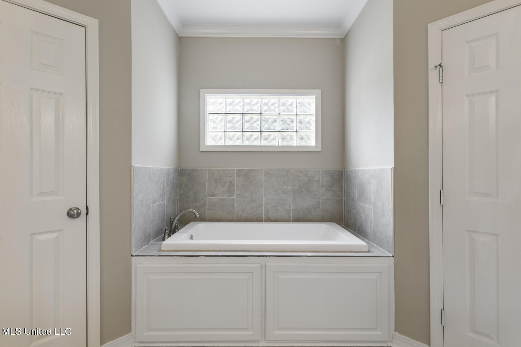 104 Rocking Chair Road