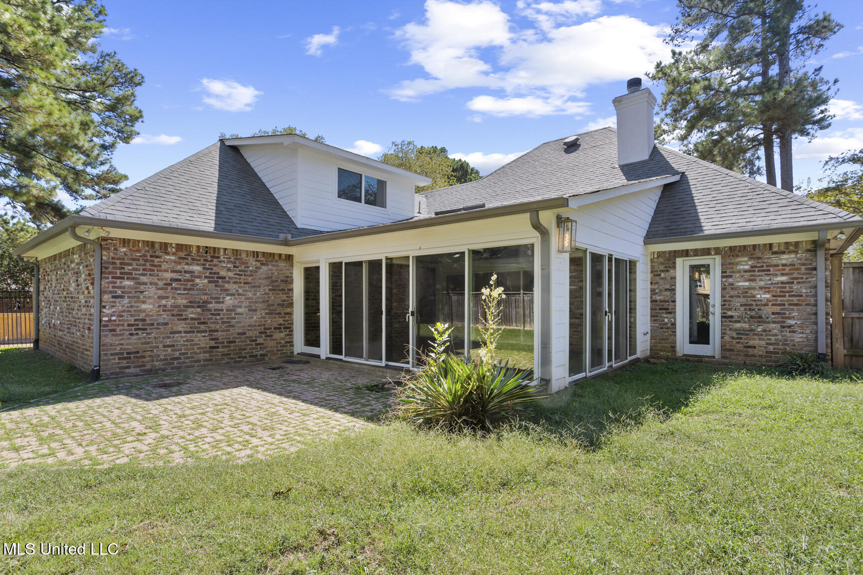 720 Woodgate Drive