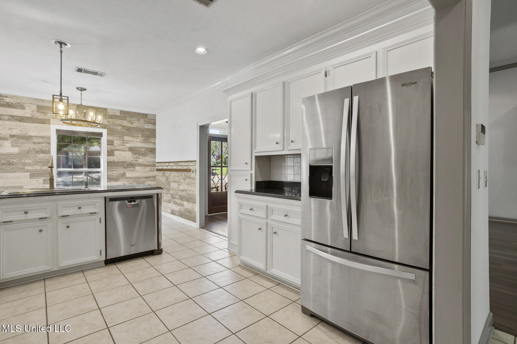 720 Woodgate Drive