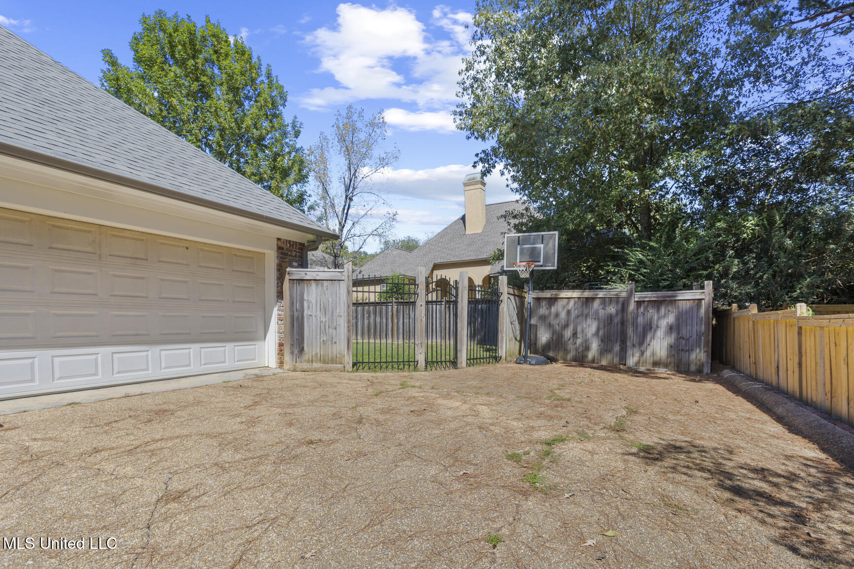720 Woodgate Drive