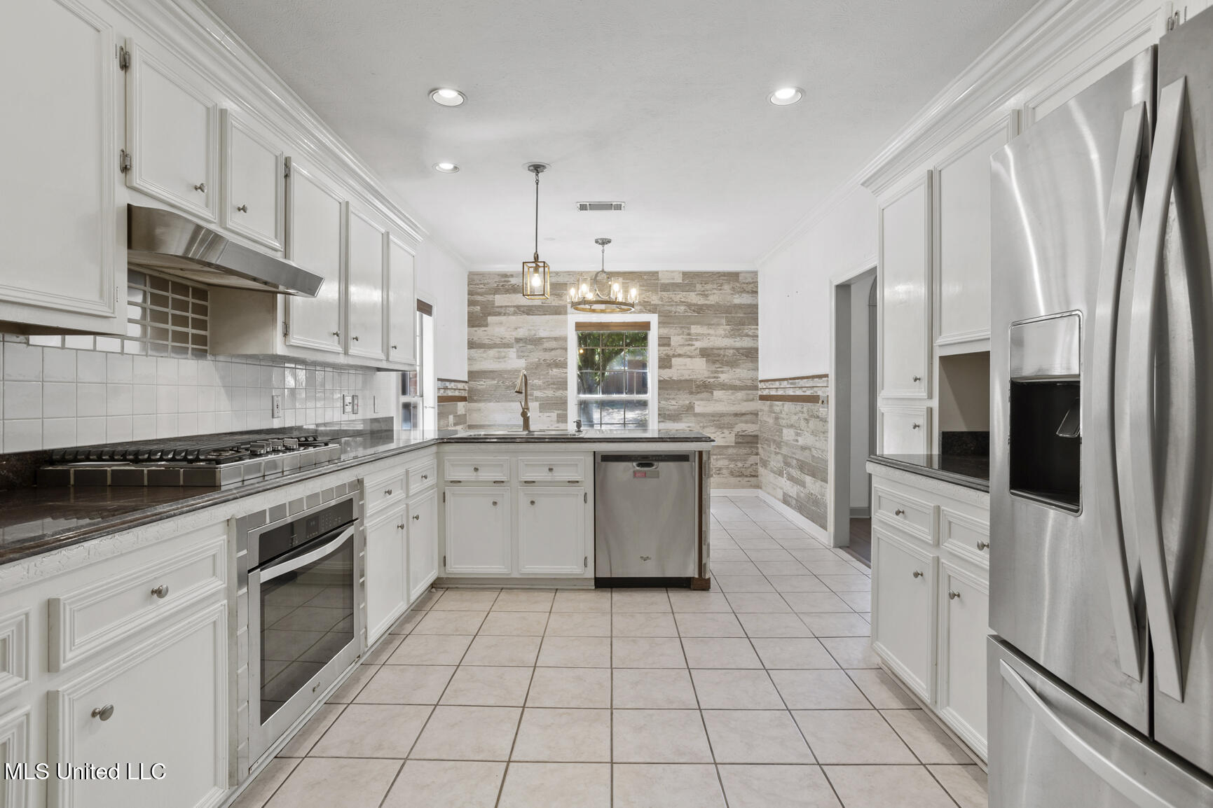 720 Woodgate Drive