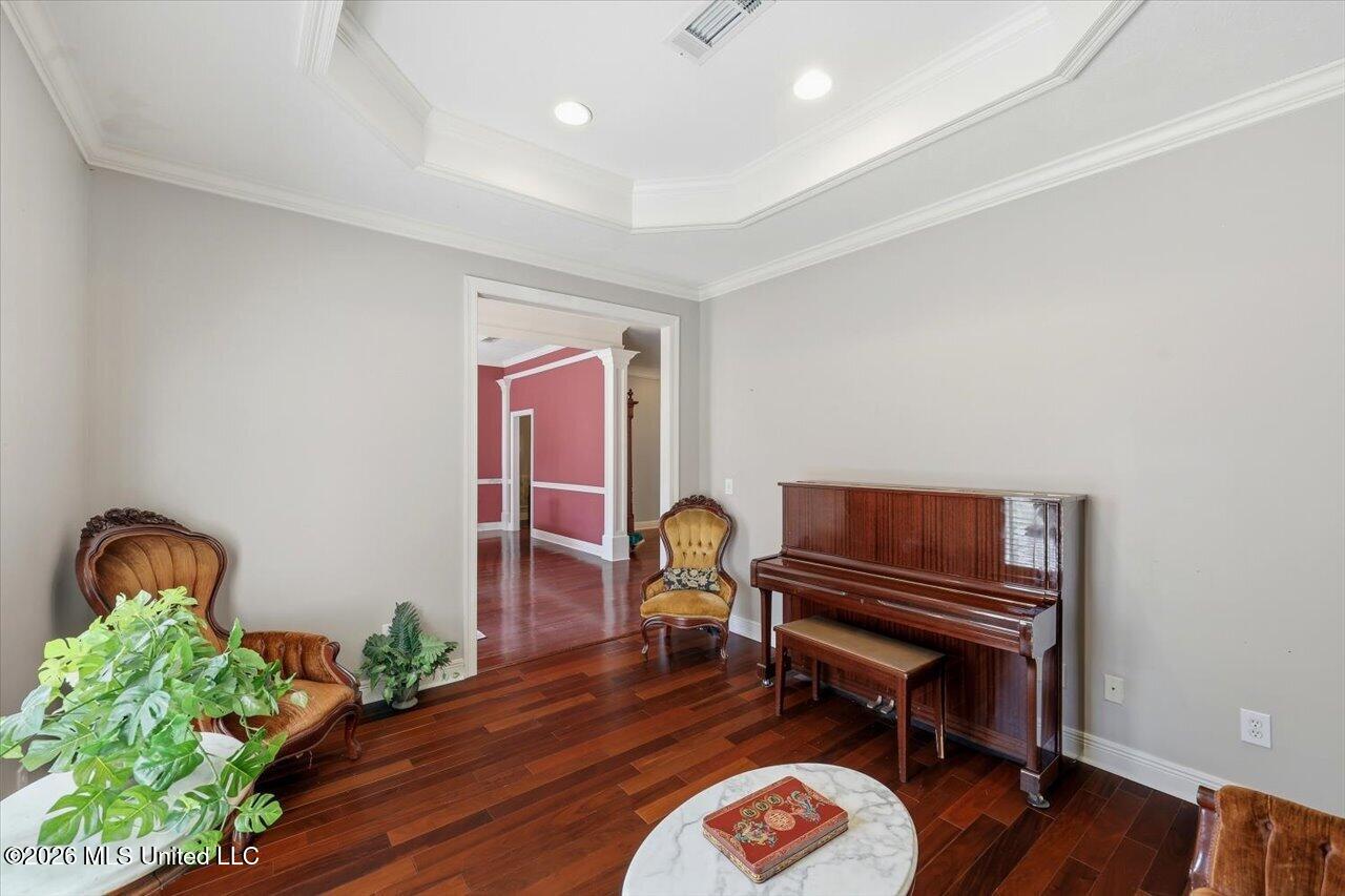 321 Indian Gate Circle