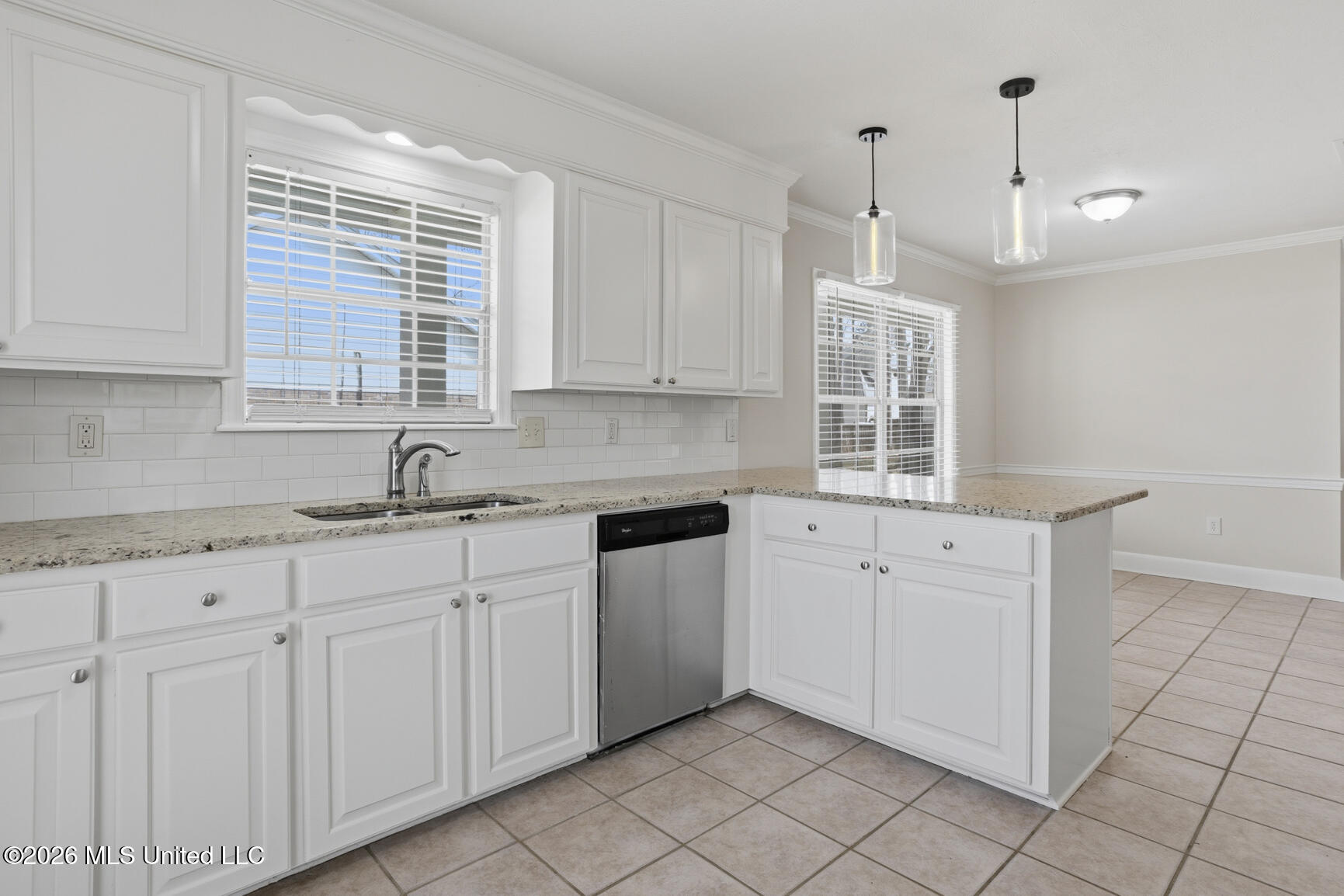 105 Oak Ridge Circle