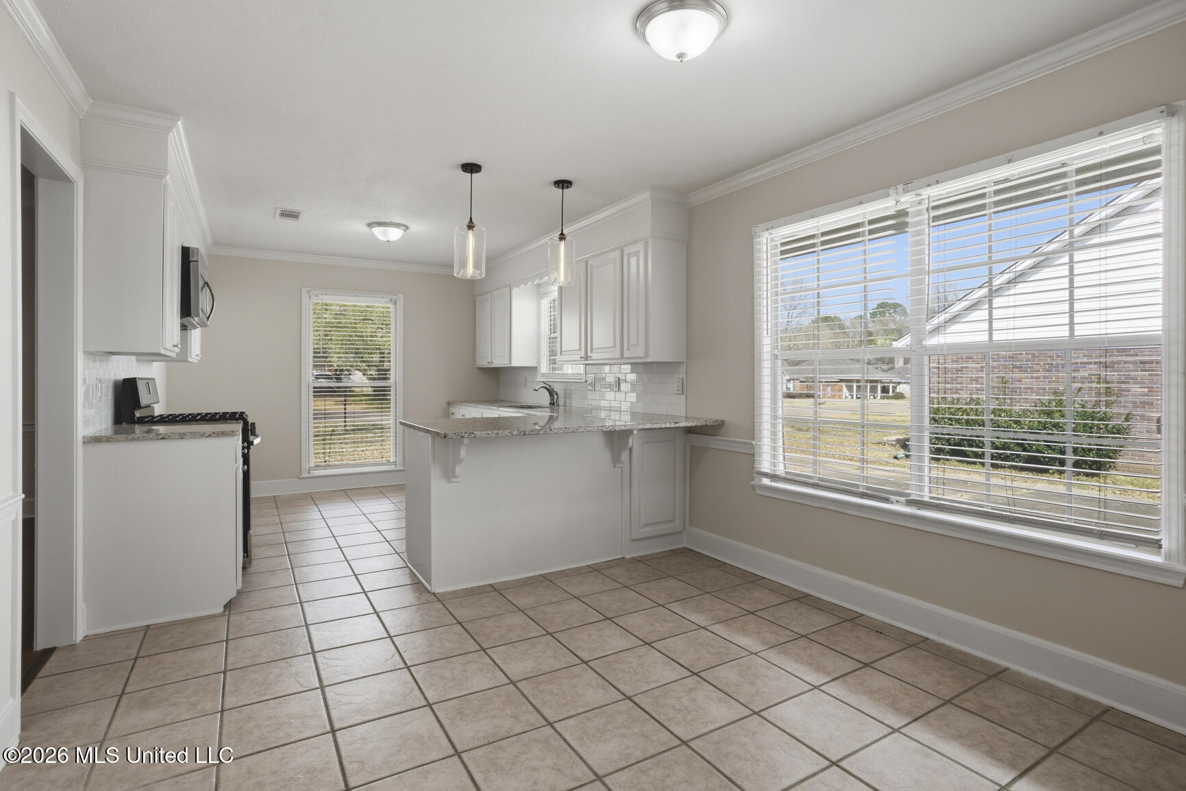 105 Oak Ridge Circle