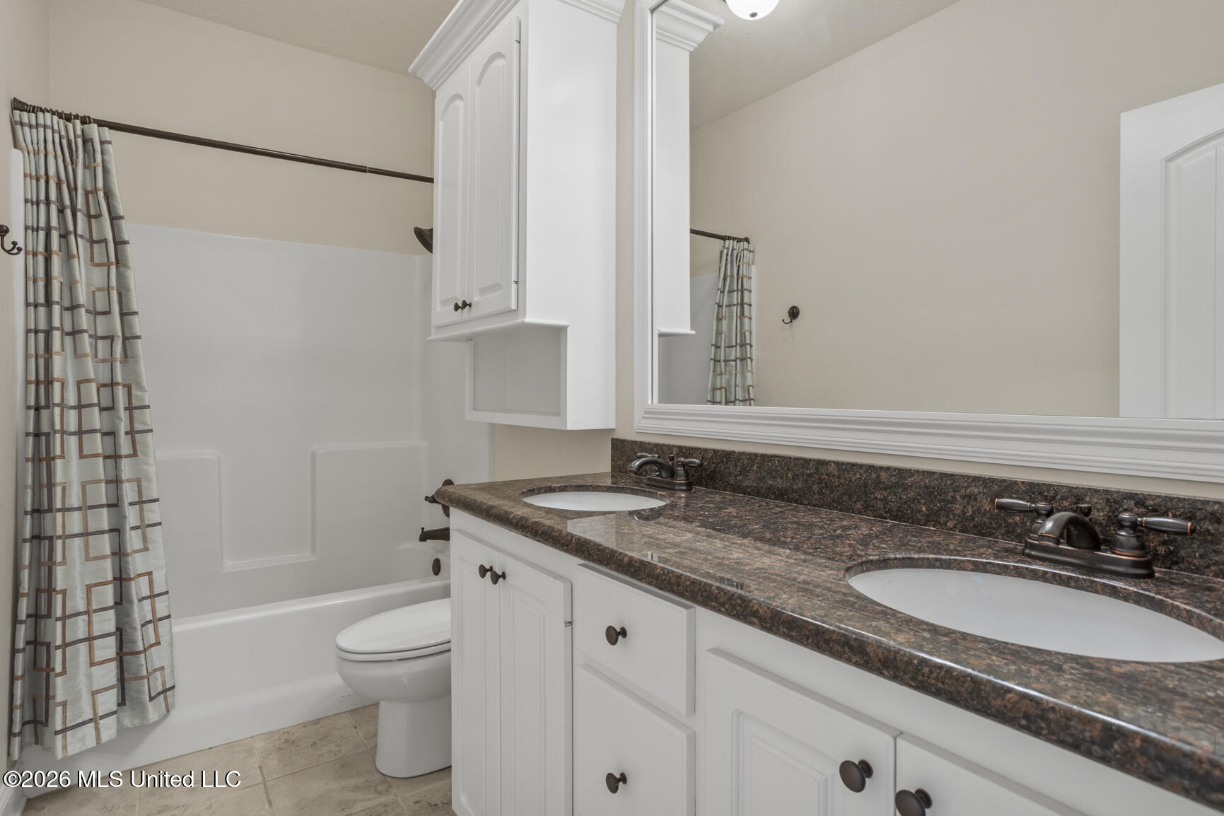 8 Enclave Circle