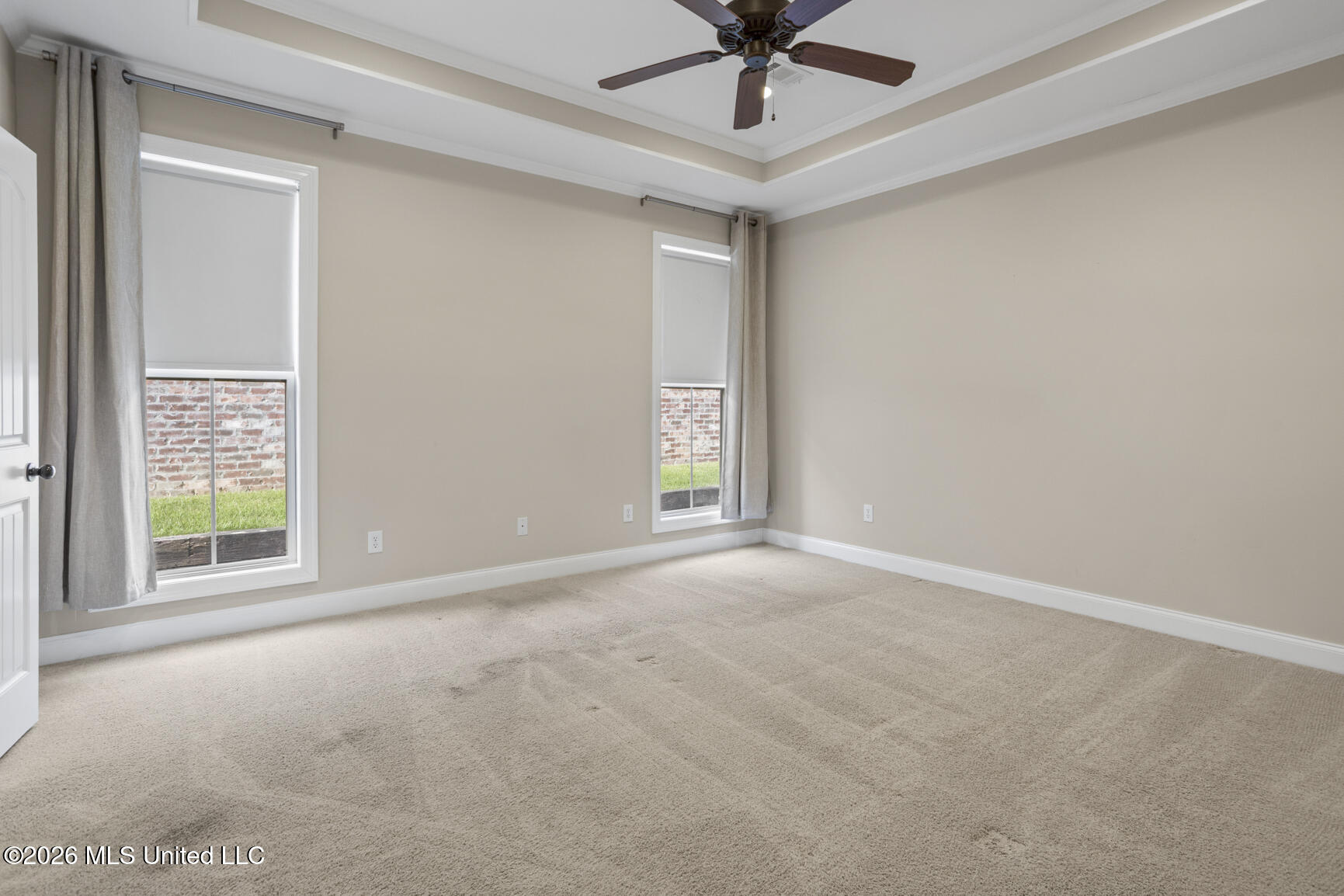 8 Enclave Circle
