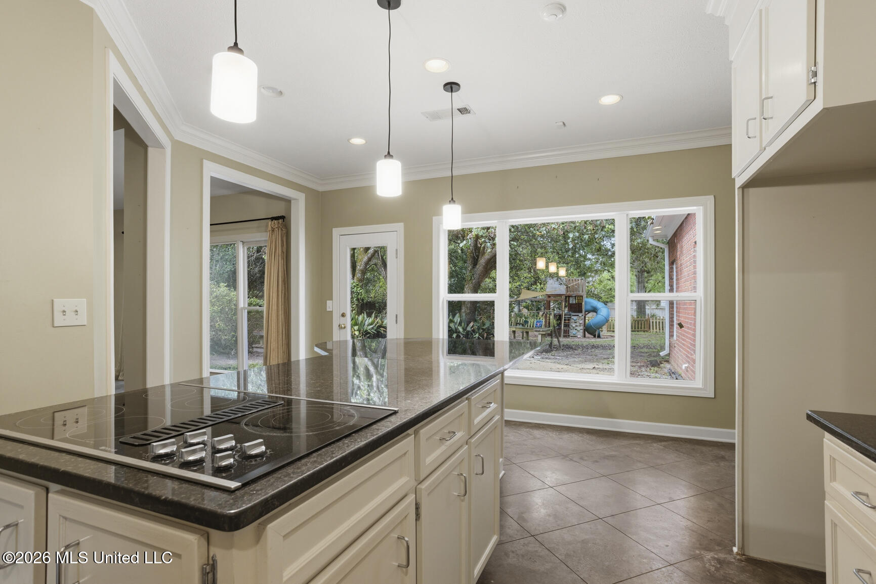 103 Hawthorne Ridge