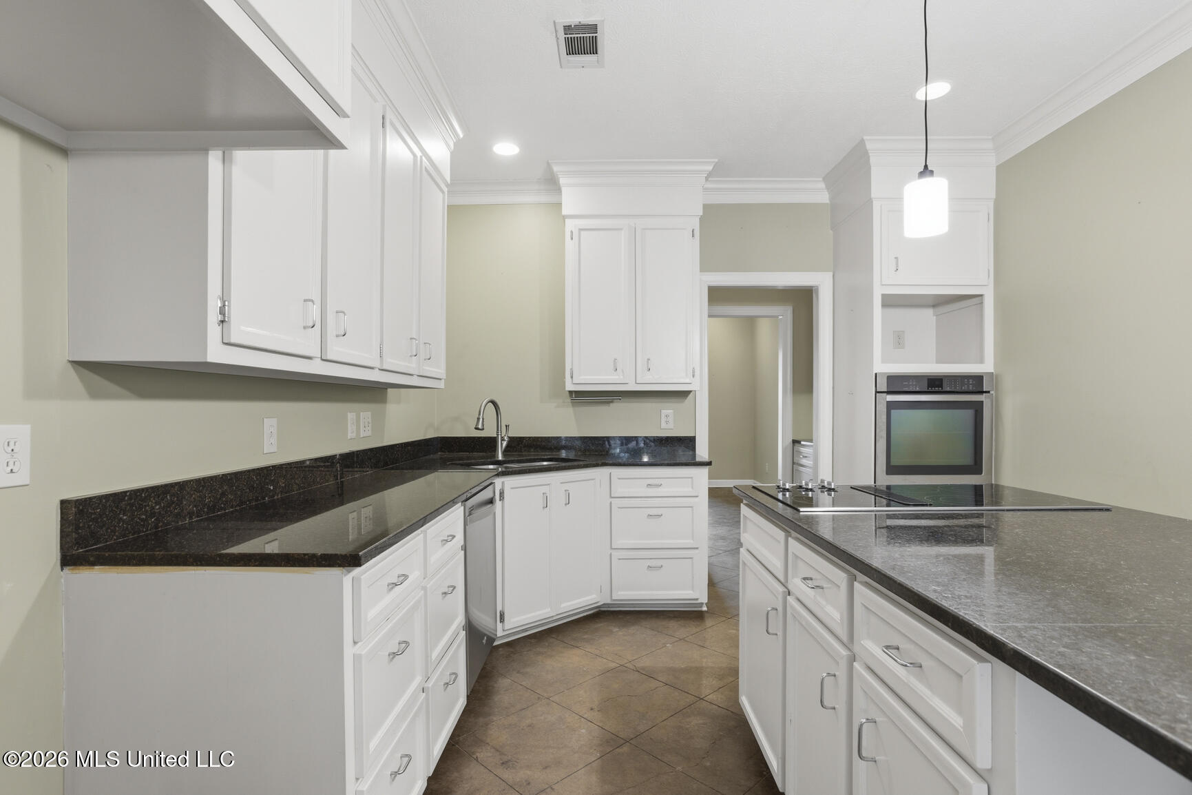 103 Hawthorne Ridge