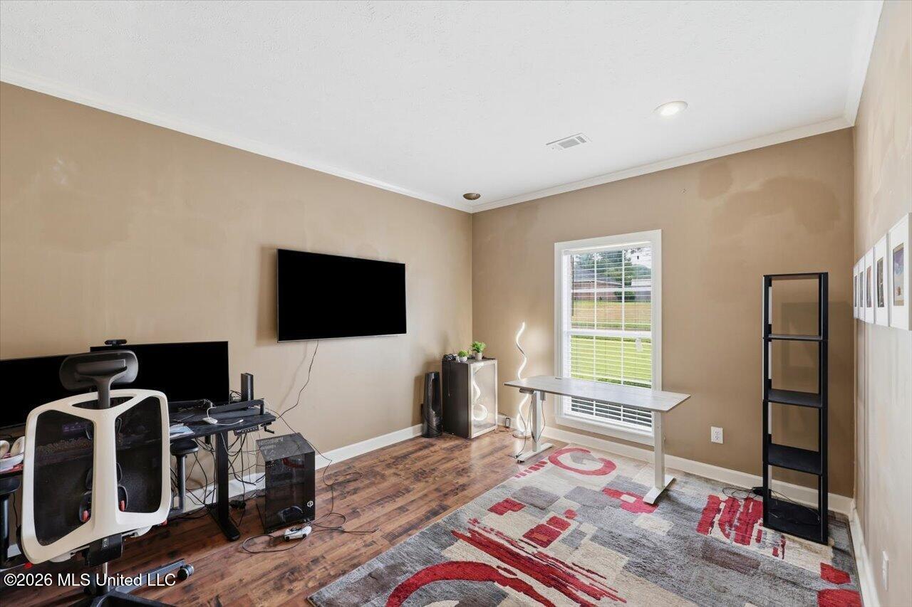 116 Deer Creek Way
