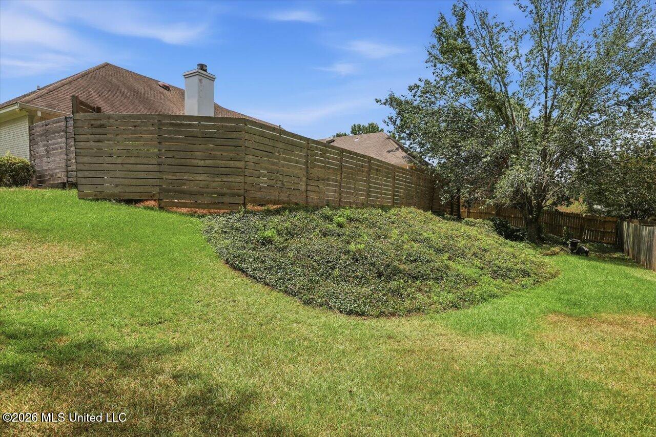 116 Deer Creek Way