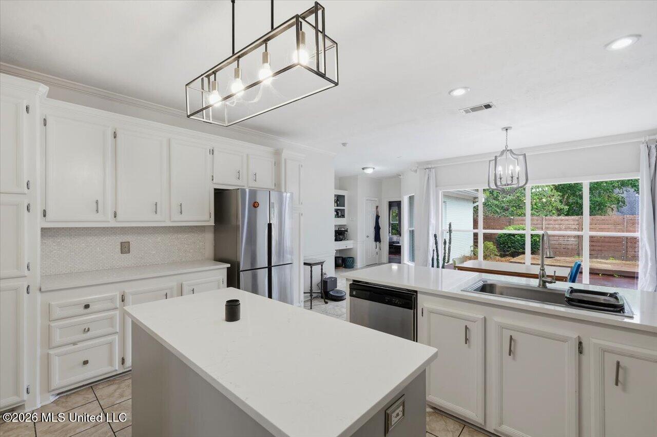 116 Deer Creek Way