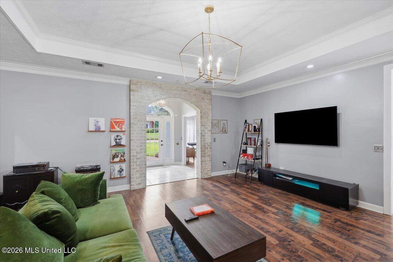 116 Deer Creek Way