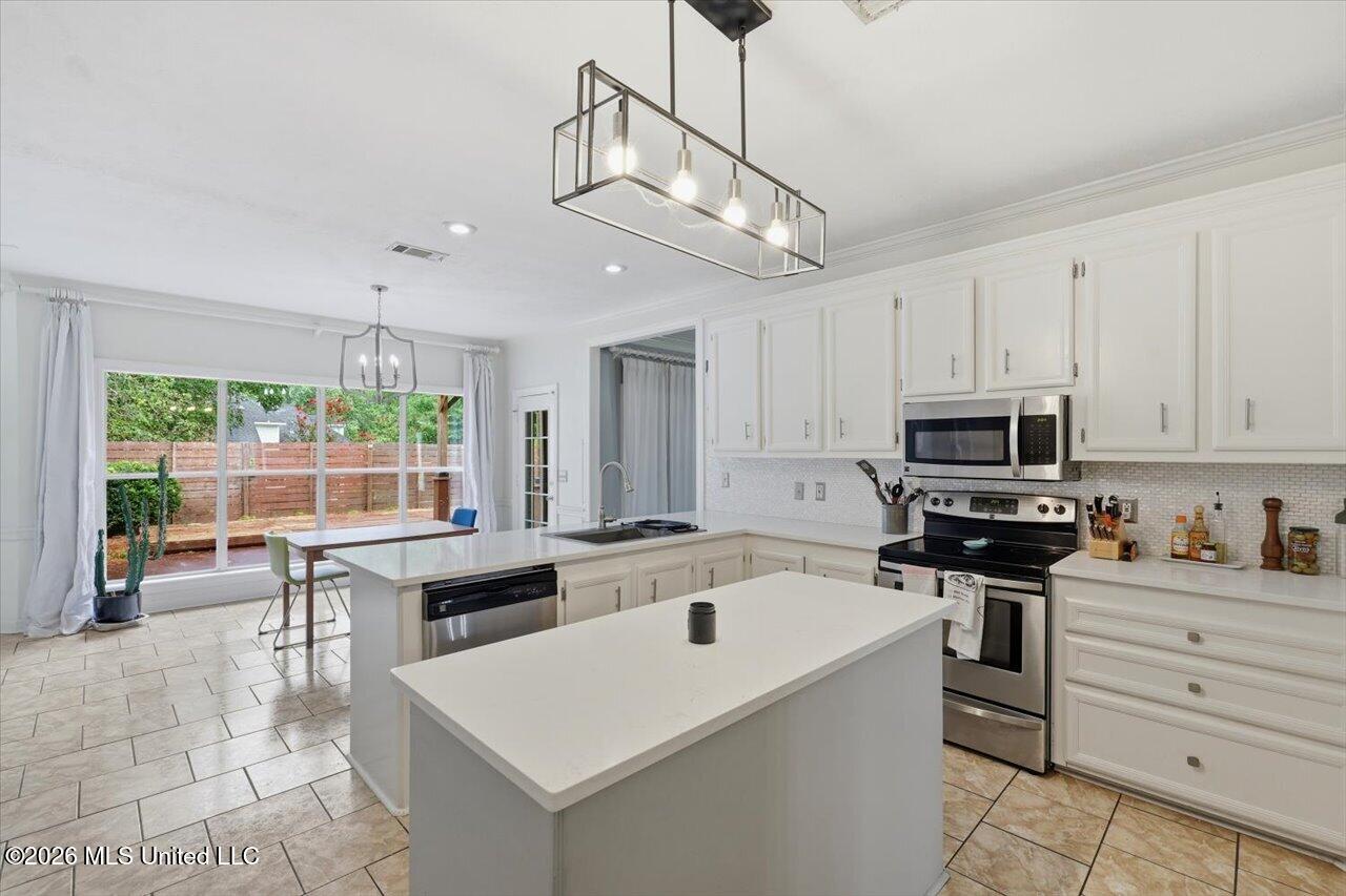 116 Deer Creek Way