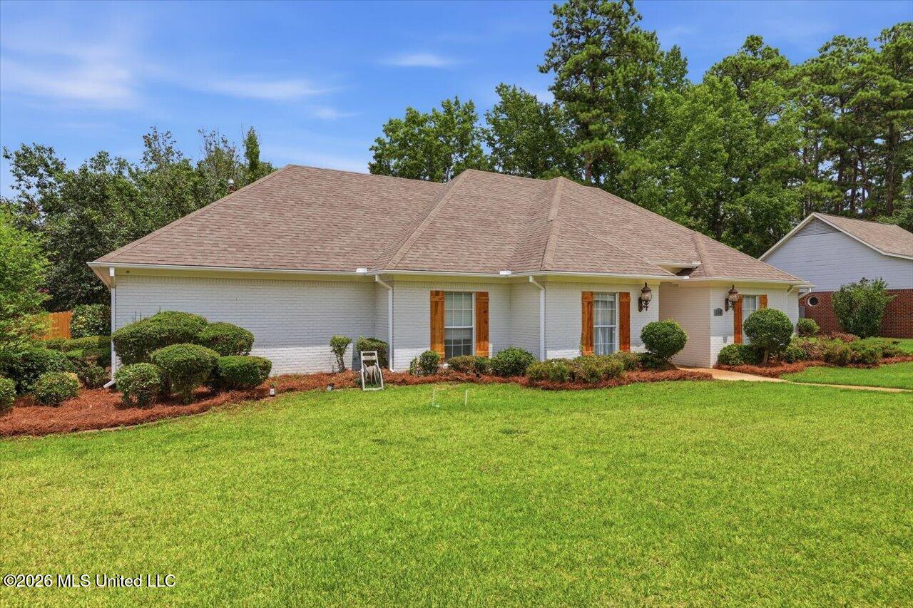 116 Deer Creek Way