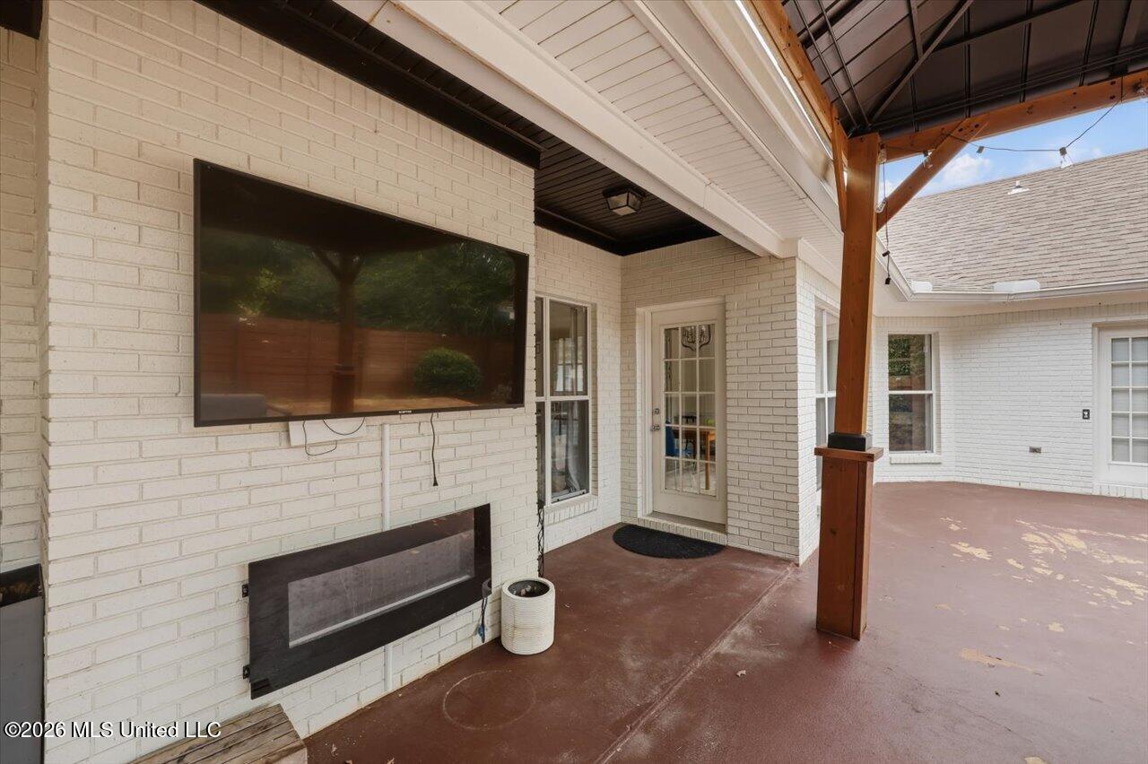 116 Deer Creek Way