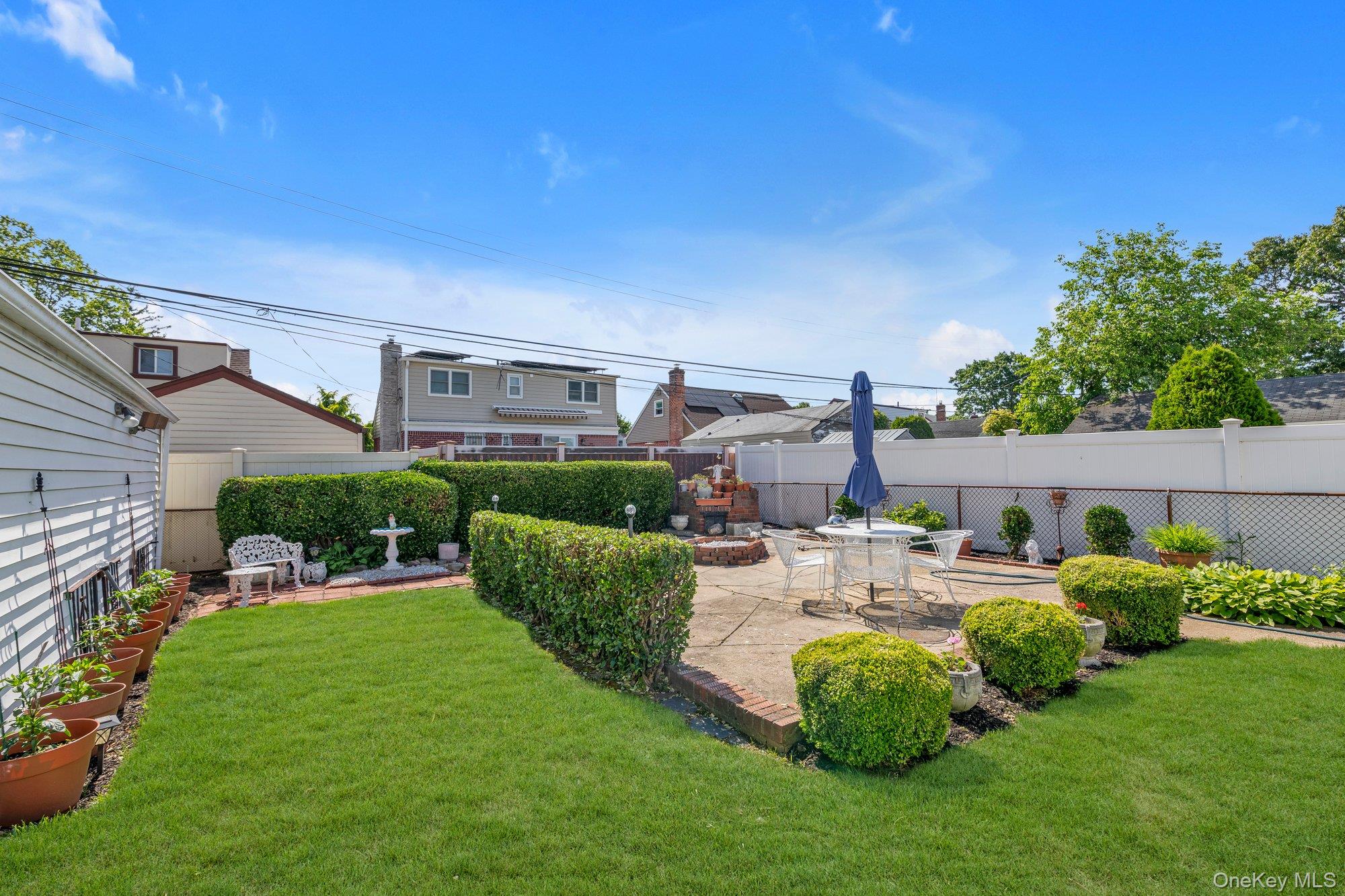 106 Green Avenue