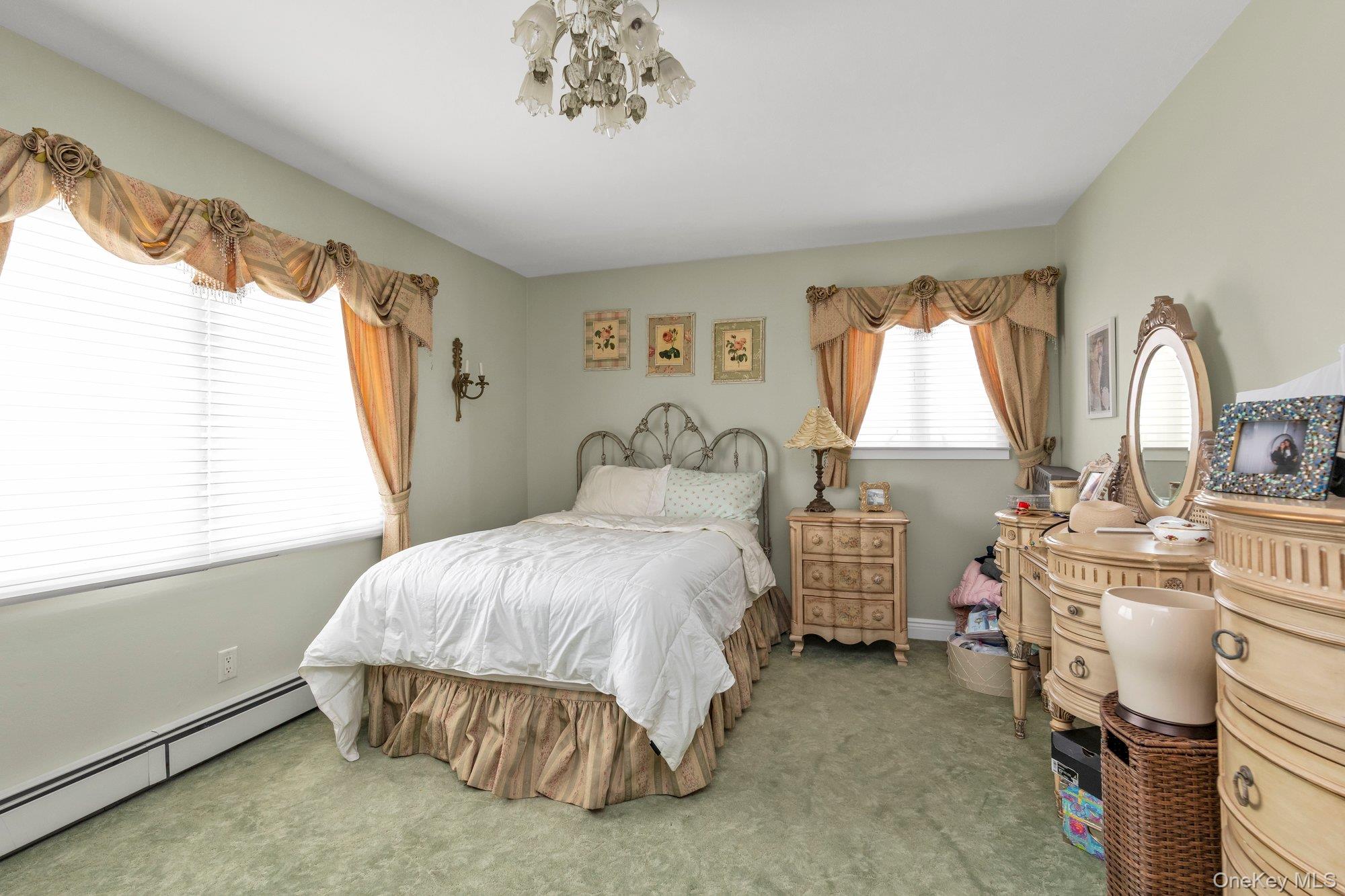 2114 Donna Drive