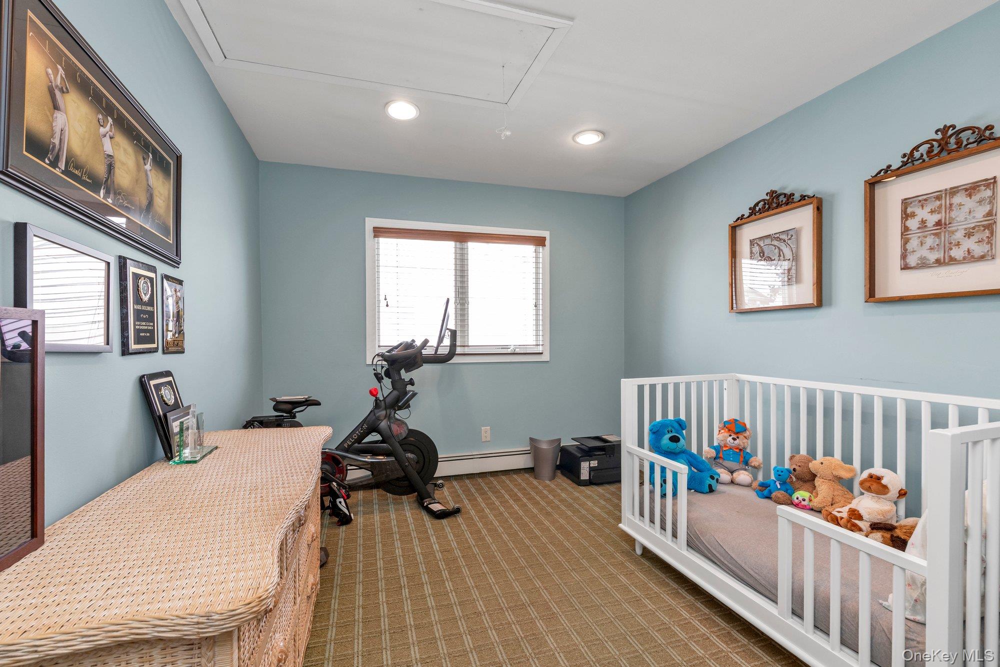 2114 Donna Drive
