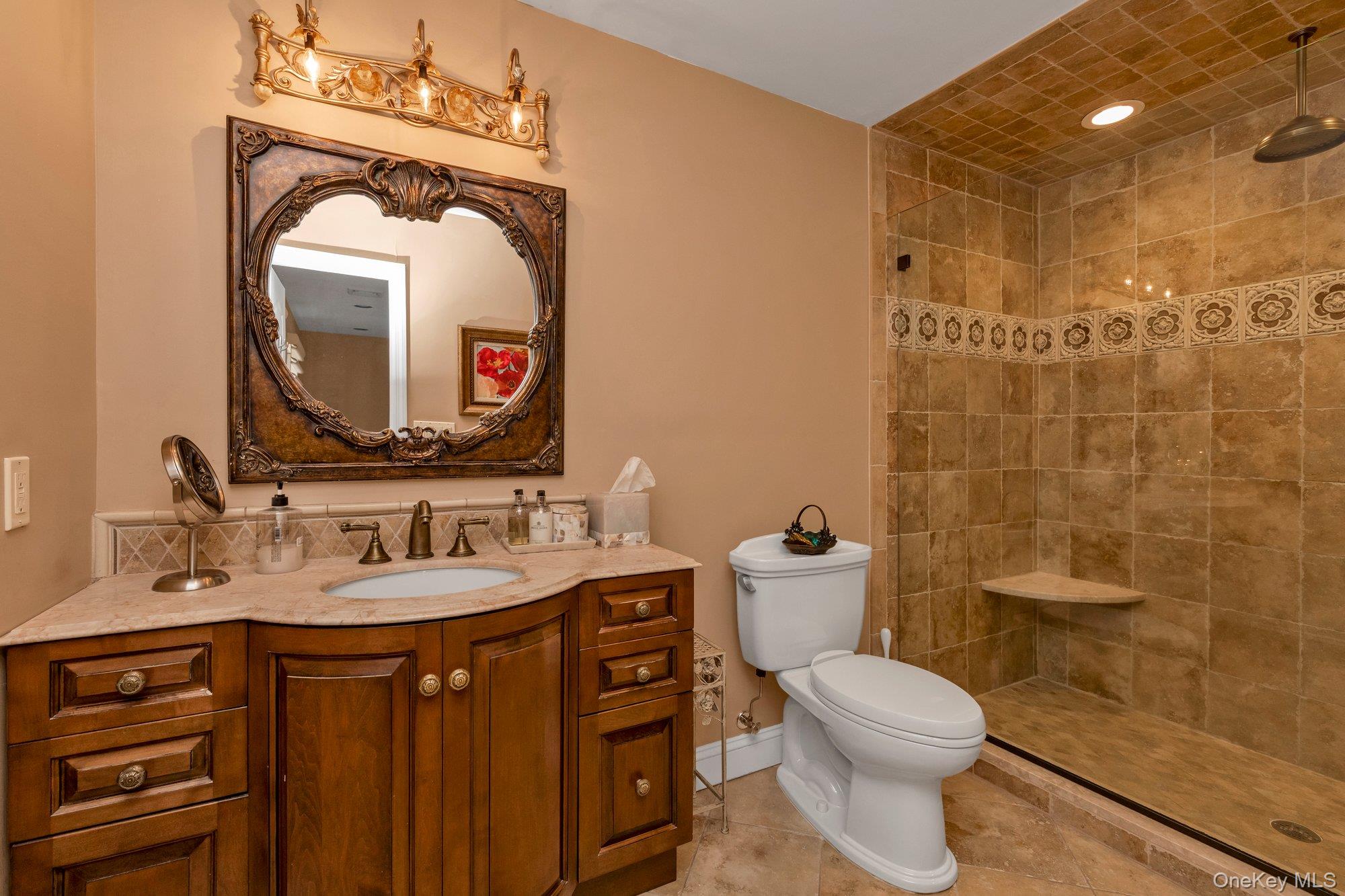 2114 Donna Drive
