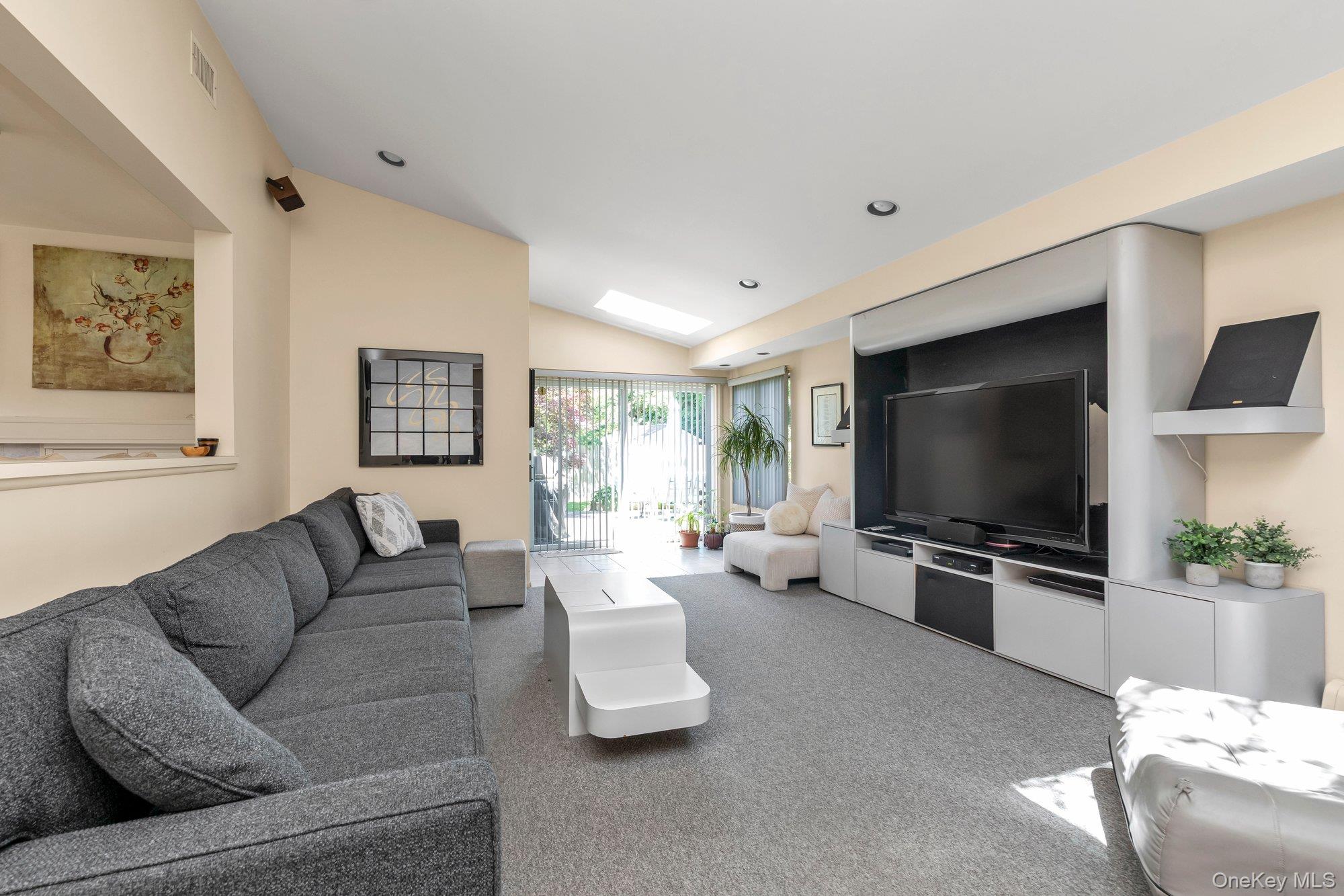 25 Linden Lane