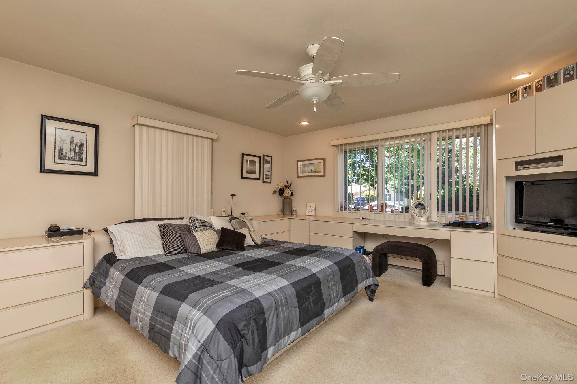 25 Linden Lane