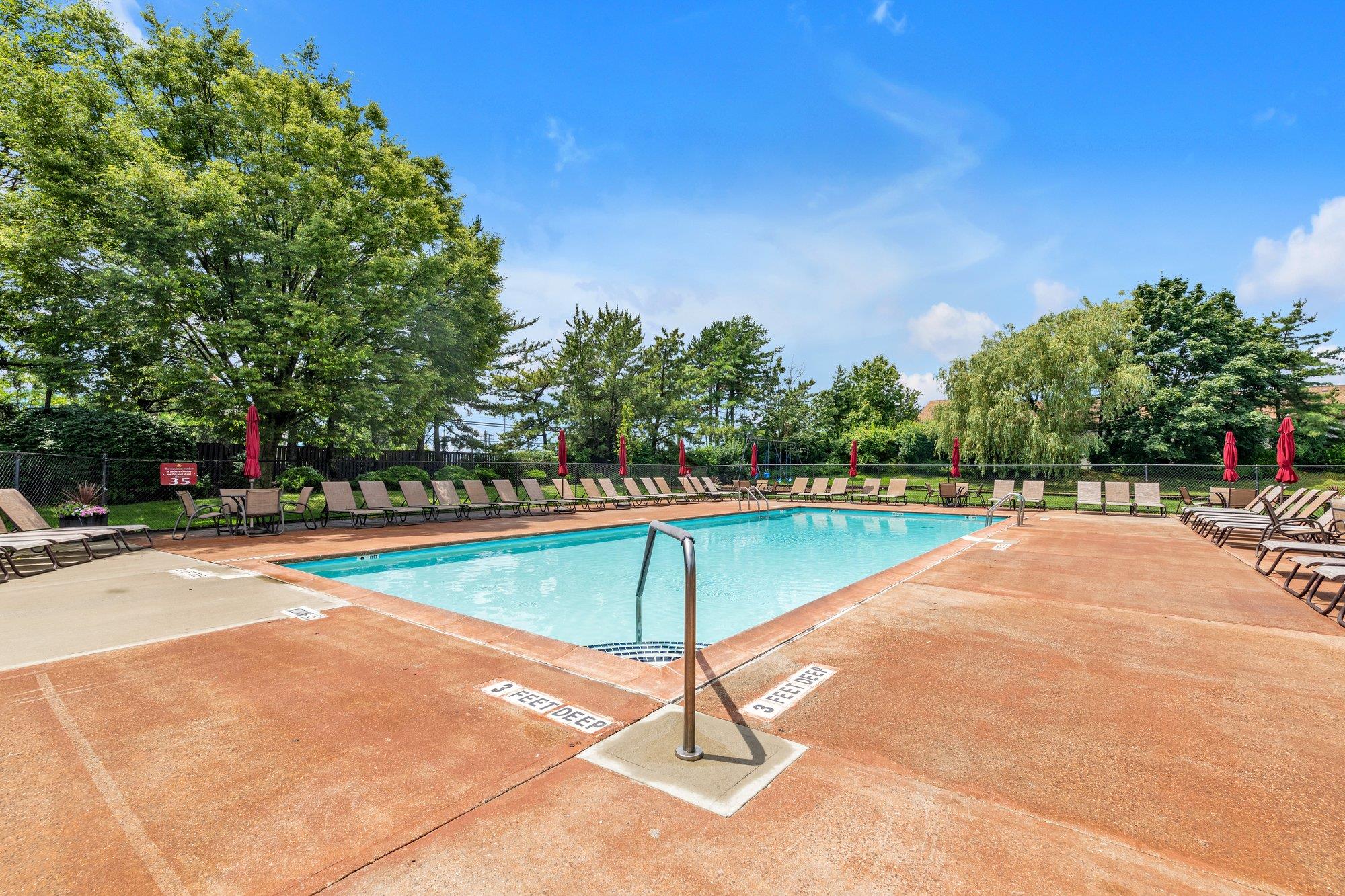 100 Daly Boulevard Unit: 911