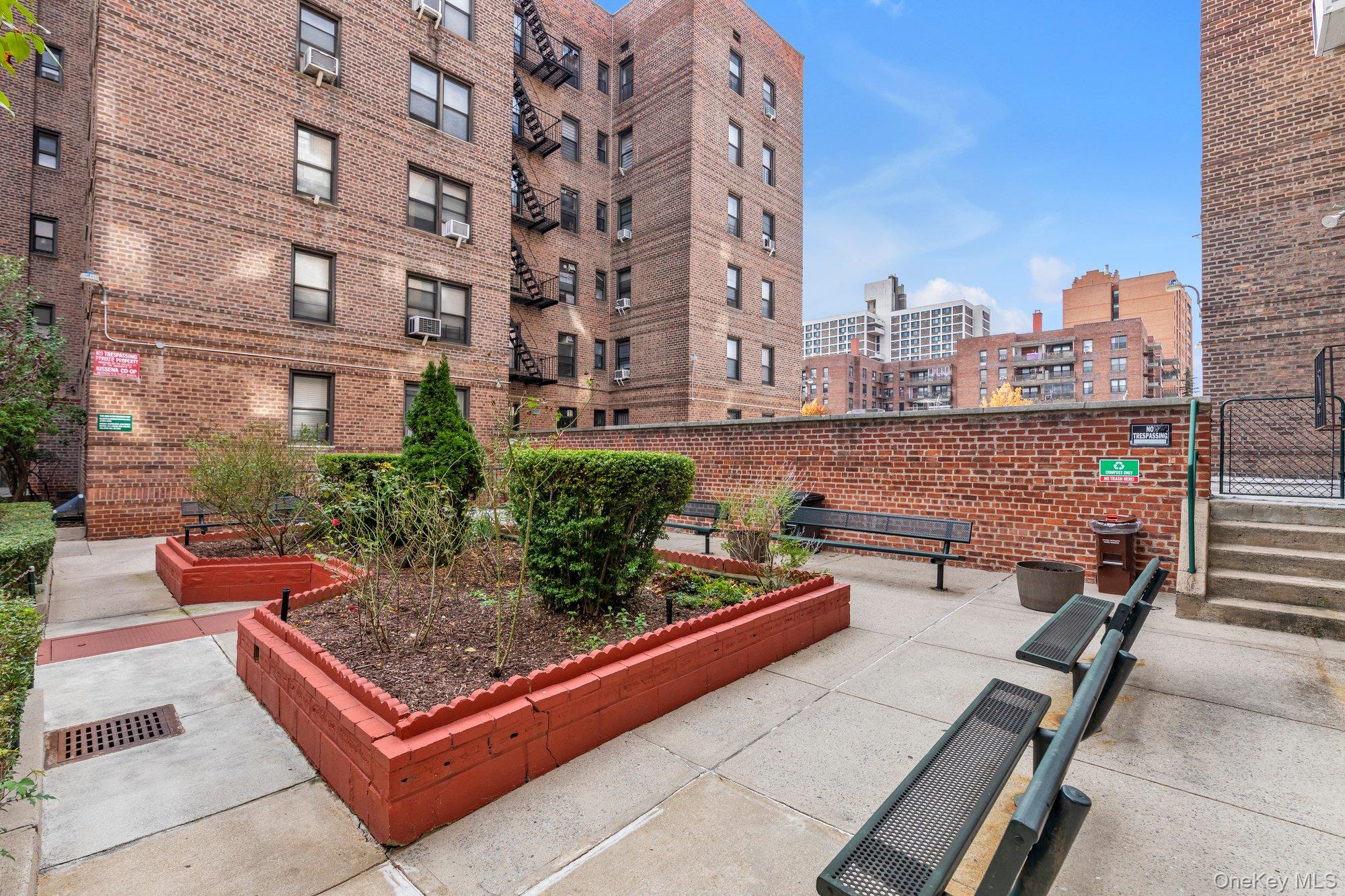 4334 Union Street Unit: 5H